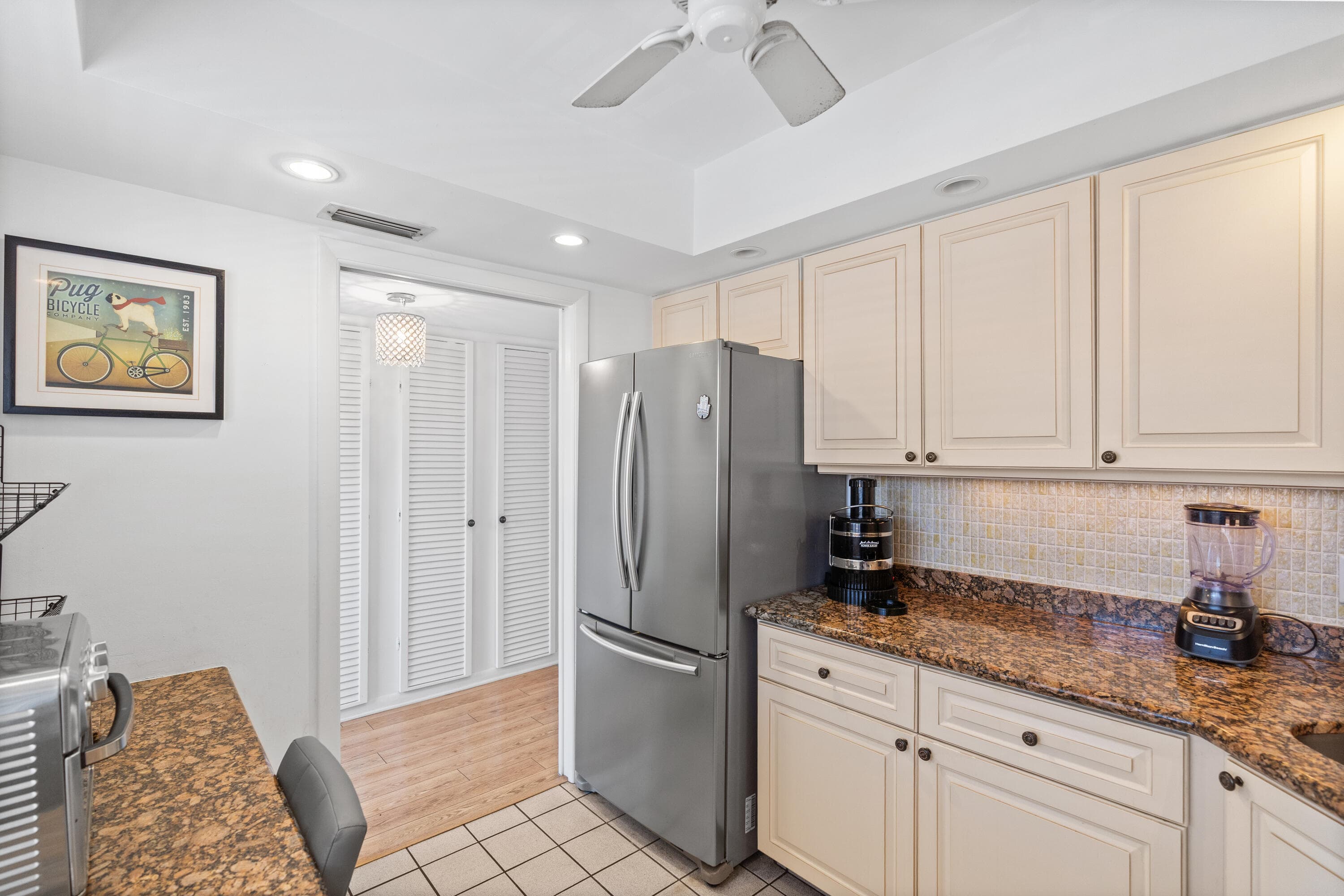 25 SE 13th Street B3, Boca Raton, FL 33432 — photo 11 of 26