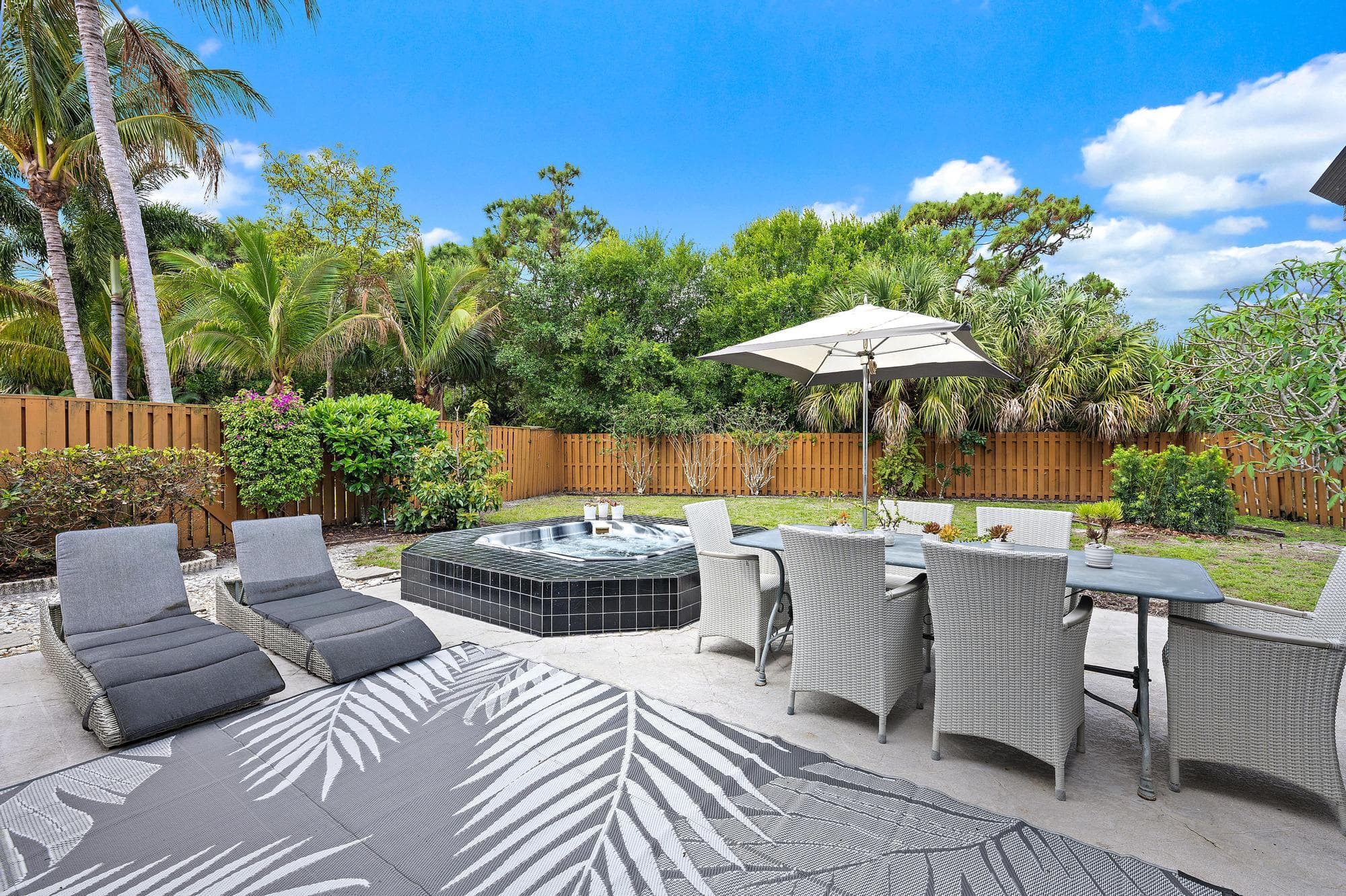 2596 La Cristal Circle, Palm Beach Gardens, FL 33410 — photo 23 of 57