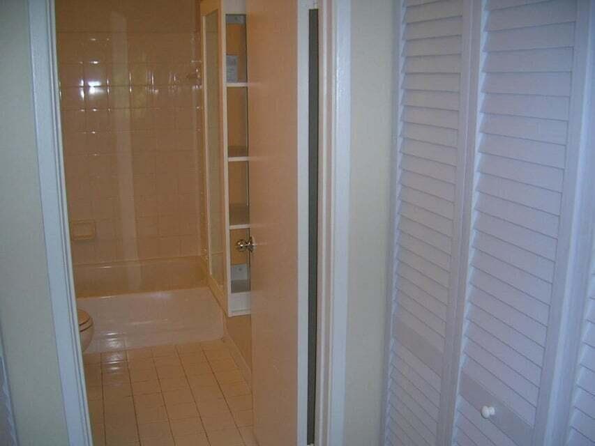 111 Yacht Club Way 305, Hypoluxo, FL 33462 — photo 10 of 30