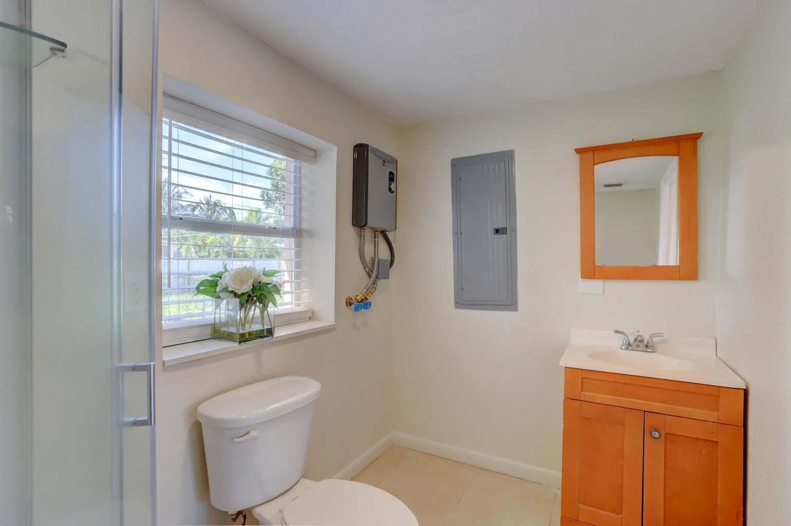 314 NW 12th Avenue, Delray Beach, FL 33444 — photo 10 of 18