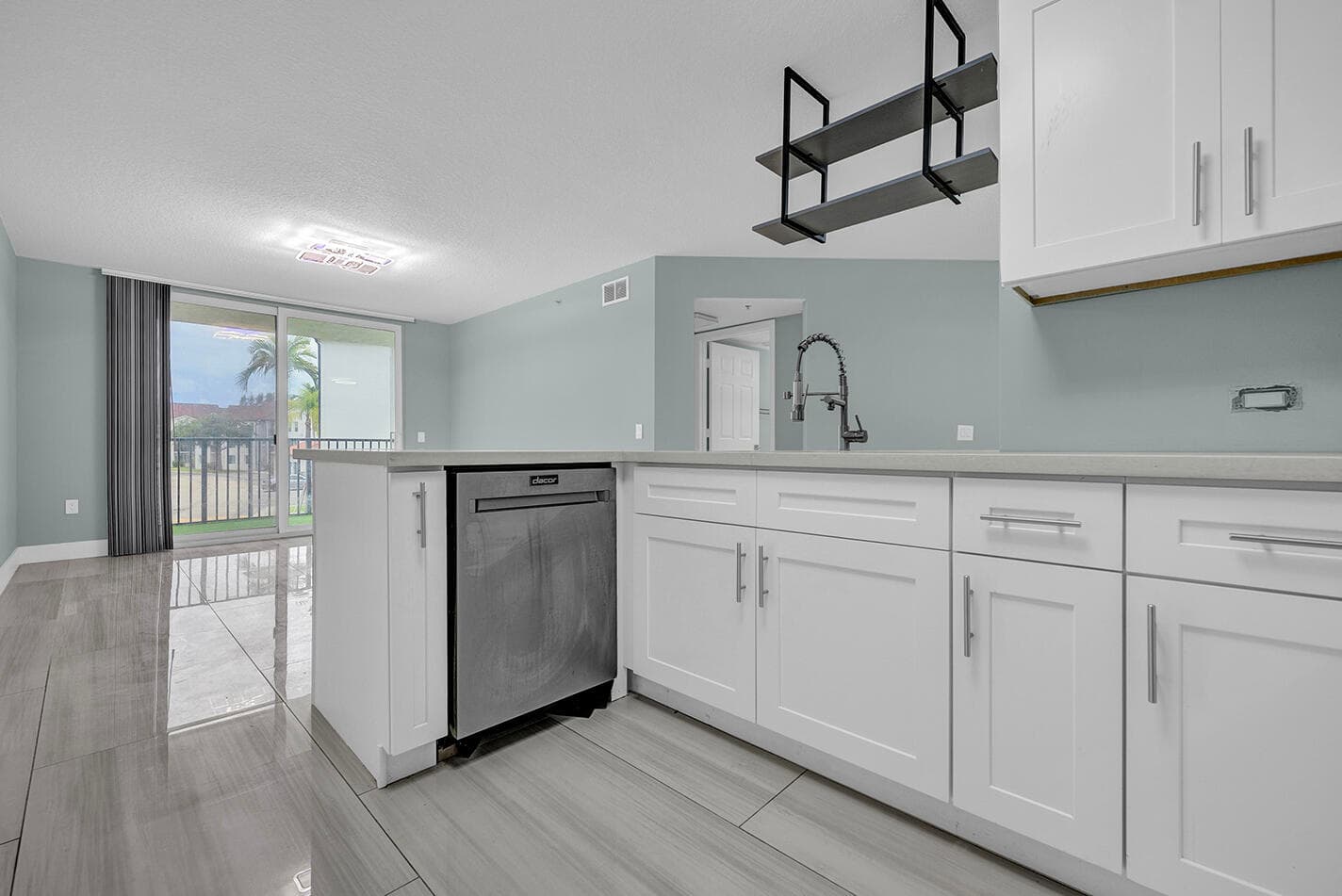 1010 Villa Circle, Boynton Beach, FL 33435 — photo 5 of 23