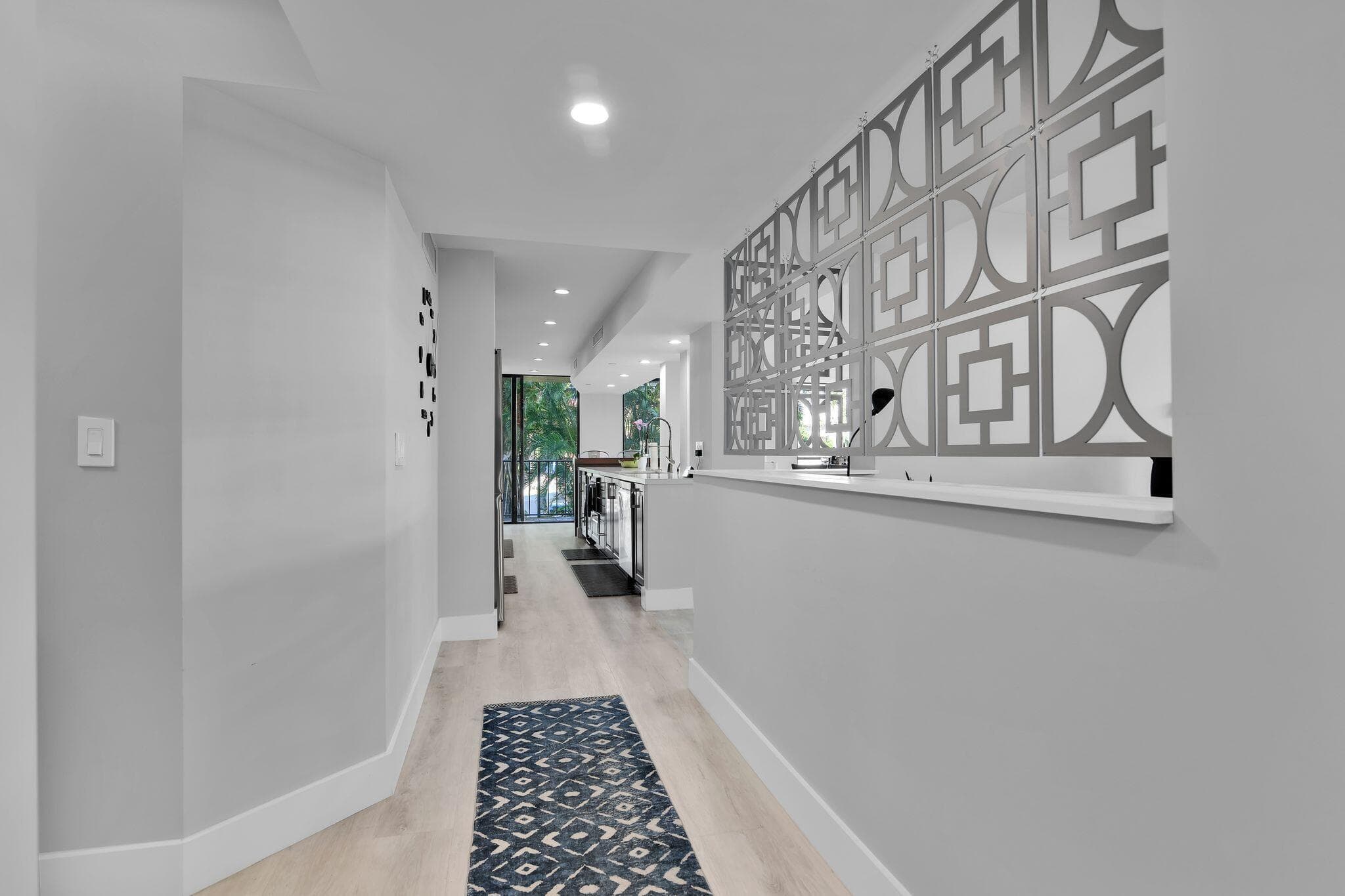 859 Jeffery Street 202, Boca Raton, FL 33487 — photo 15 of 99