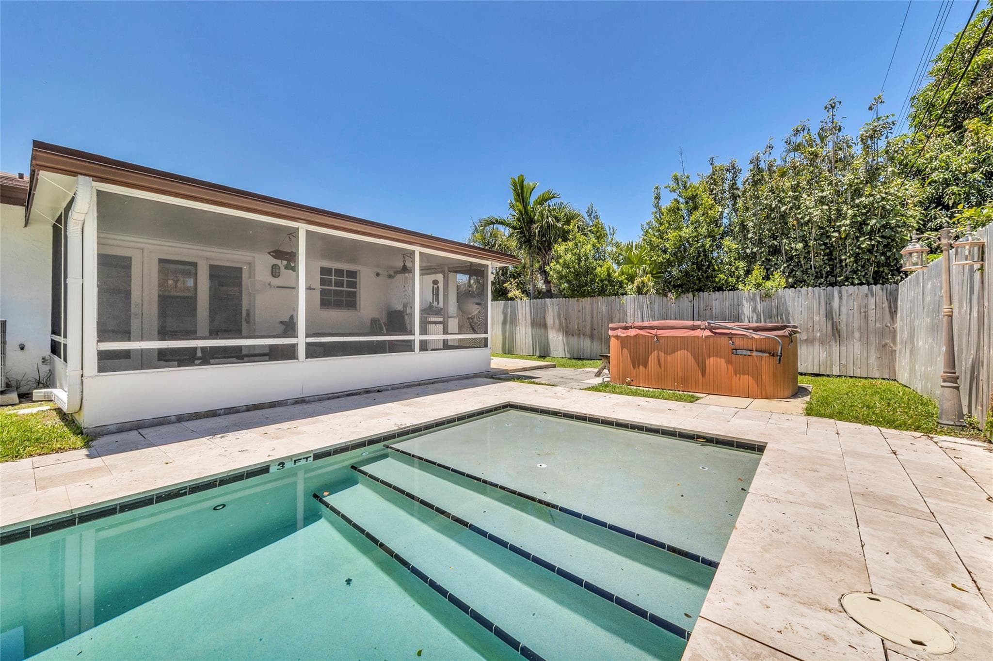 3213 Dover Road, Pompano Beach, FL 33062 — photo 5 of 50