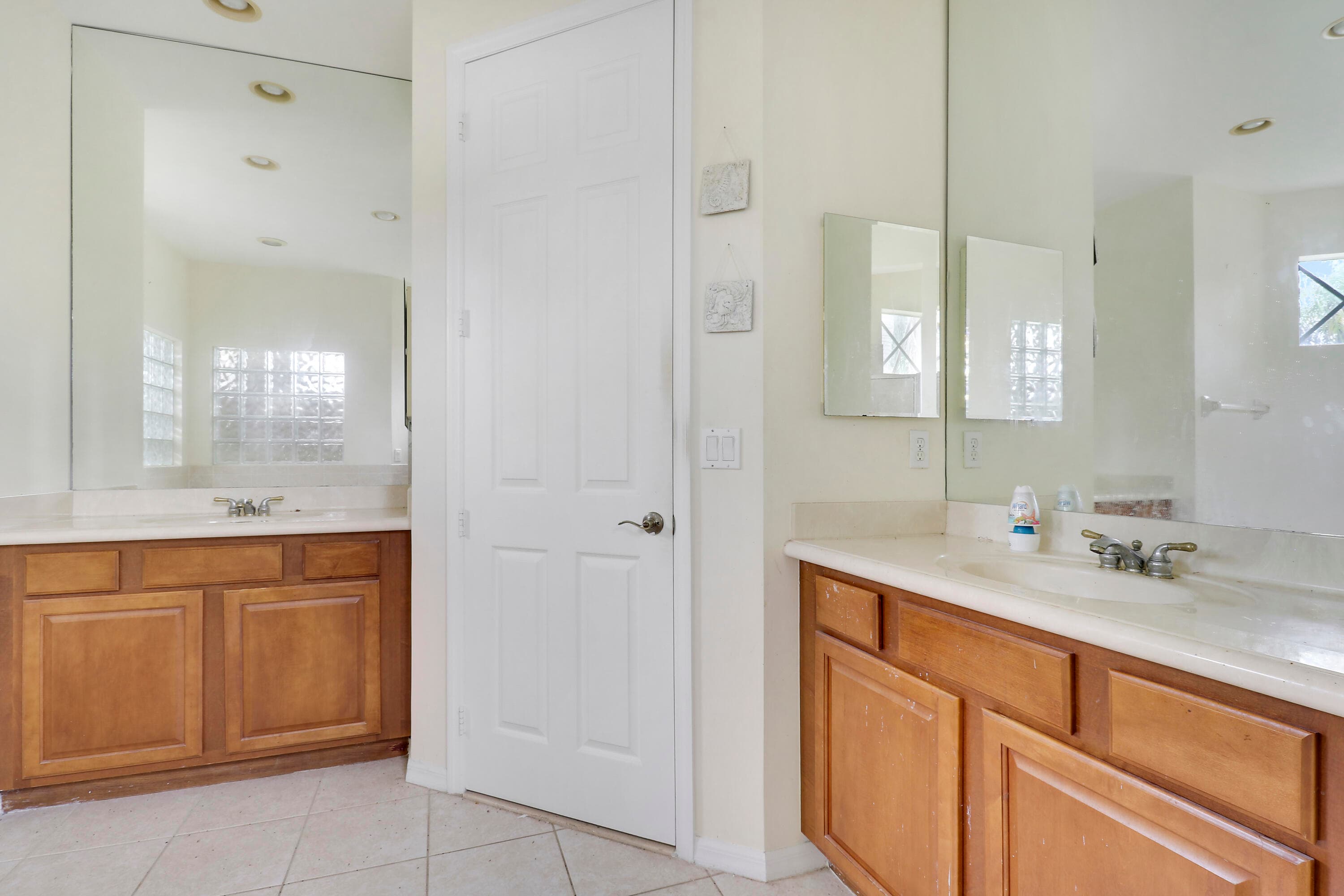 1599 Newhaven Point Lane, West Palm Beach, FL 33411 — photo 12 of 36