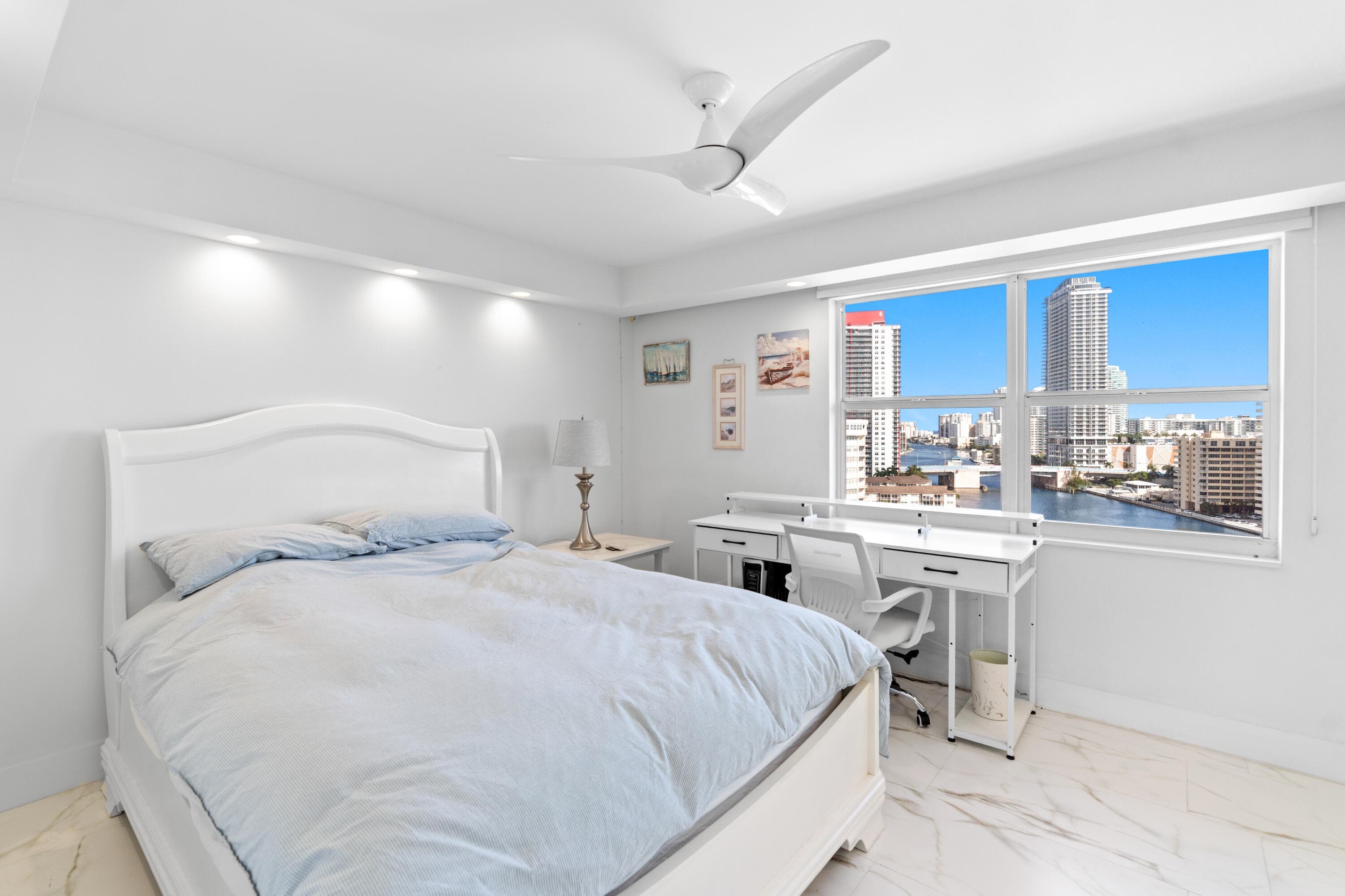 121 Golden Isles Drive Ph1, Hallandale Beach, FL 33009 — photo 38 of 50