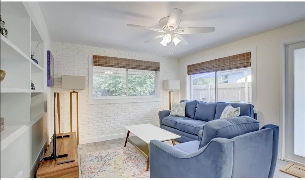 501 SW 11th Street R, Fort Lauderdale, FL 33315 — photo 9 of 13