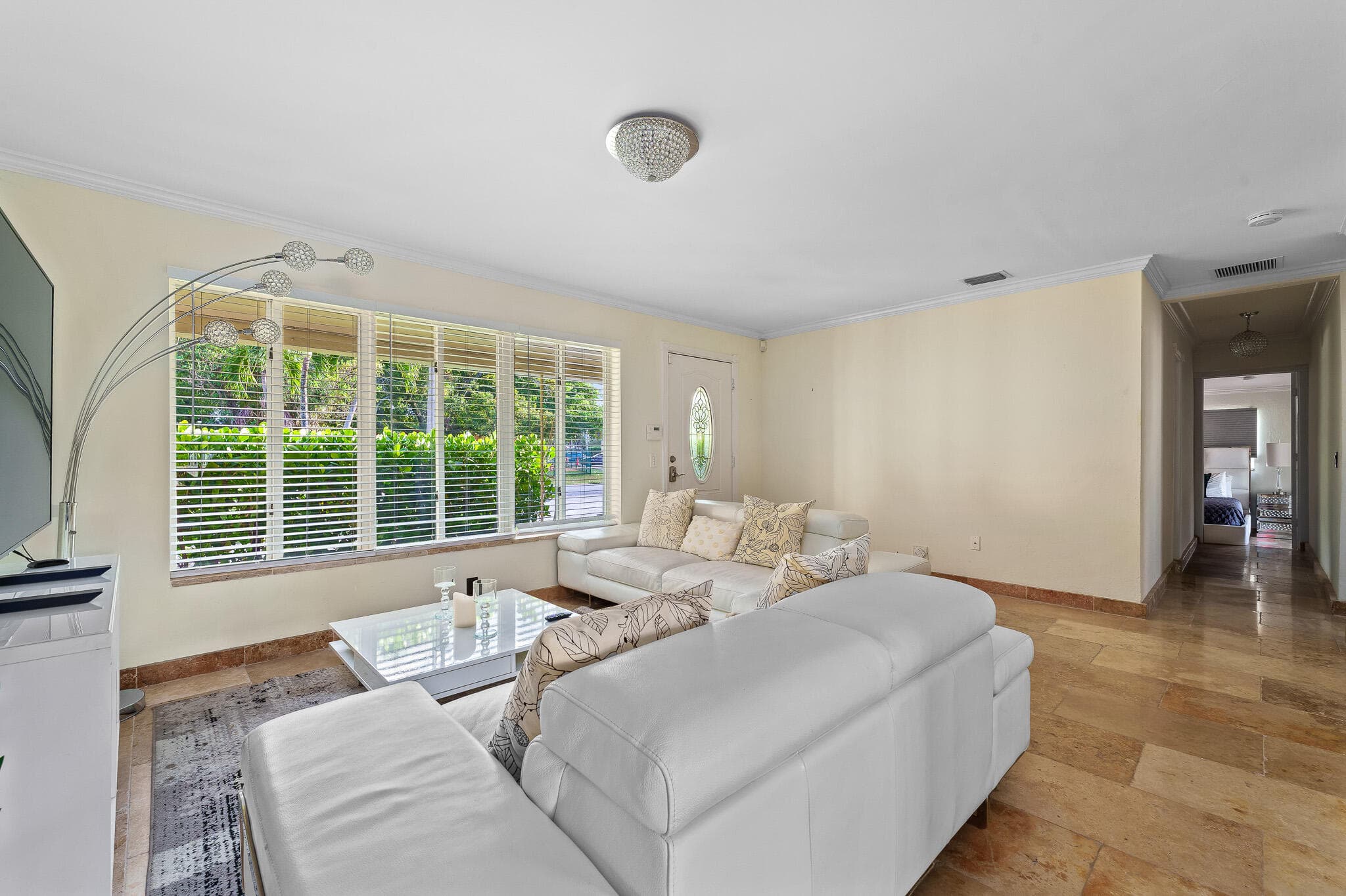 2757 NE 14th Avenue, Wilton Manors, FL 33334 — photo 16 of 76