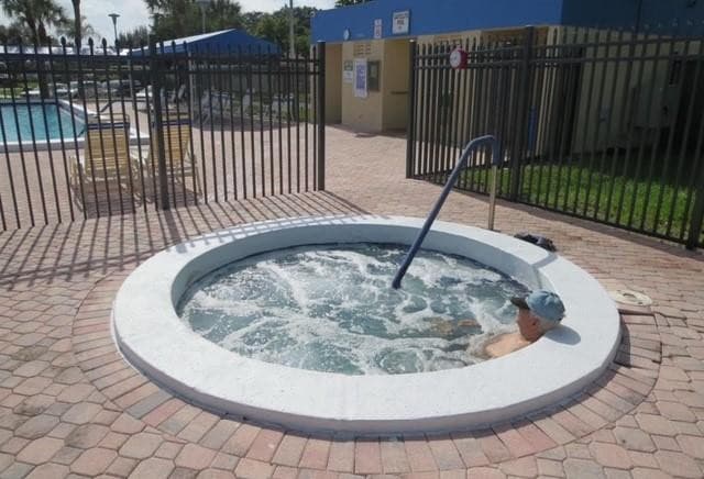 5160 Las Verdes Circle 217, Delray Beach, FL 33484 — photo 13 of 21