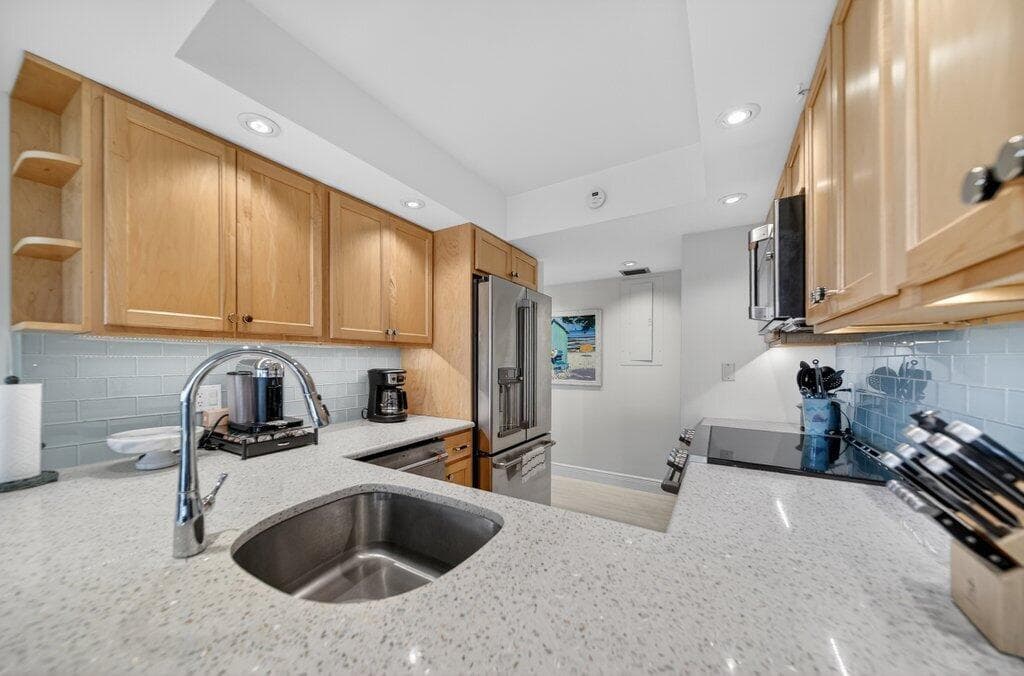 218 NE Edgewater Drive 218, Hutchinson Island, FL 34996 — photo 25 of 44
