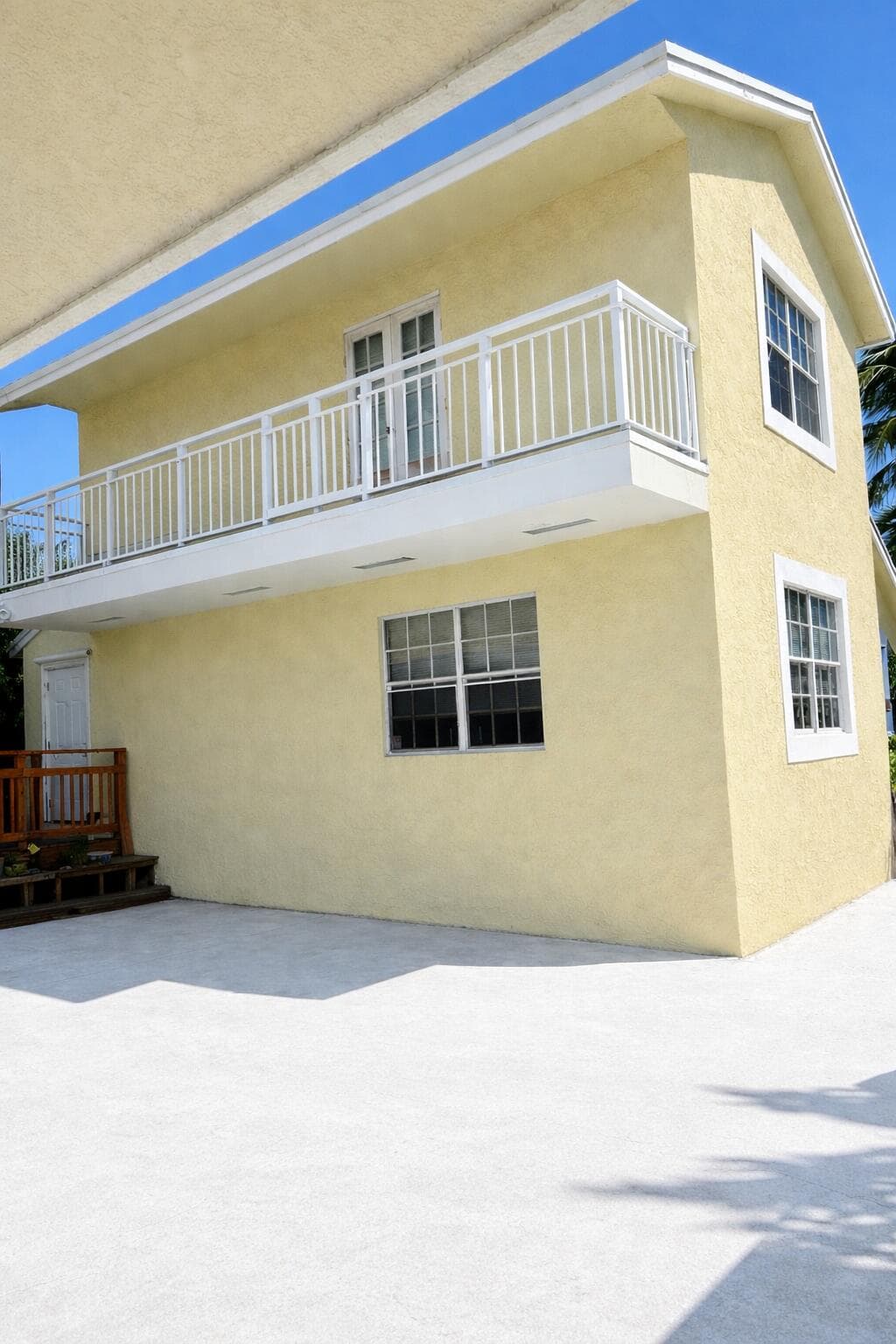 613 N 5th Street, Lantana, FL 33462 — photo 6 of 40