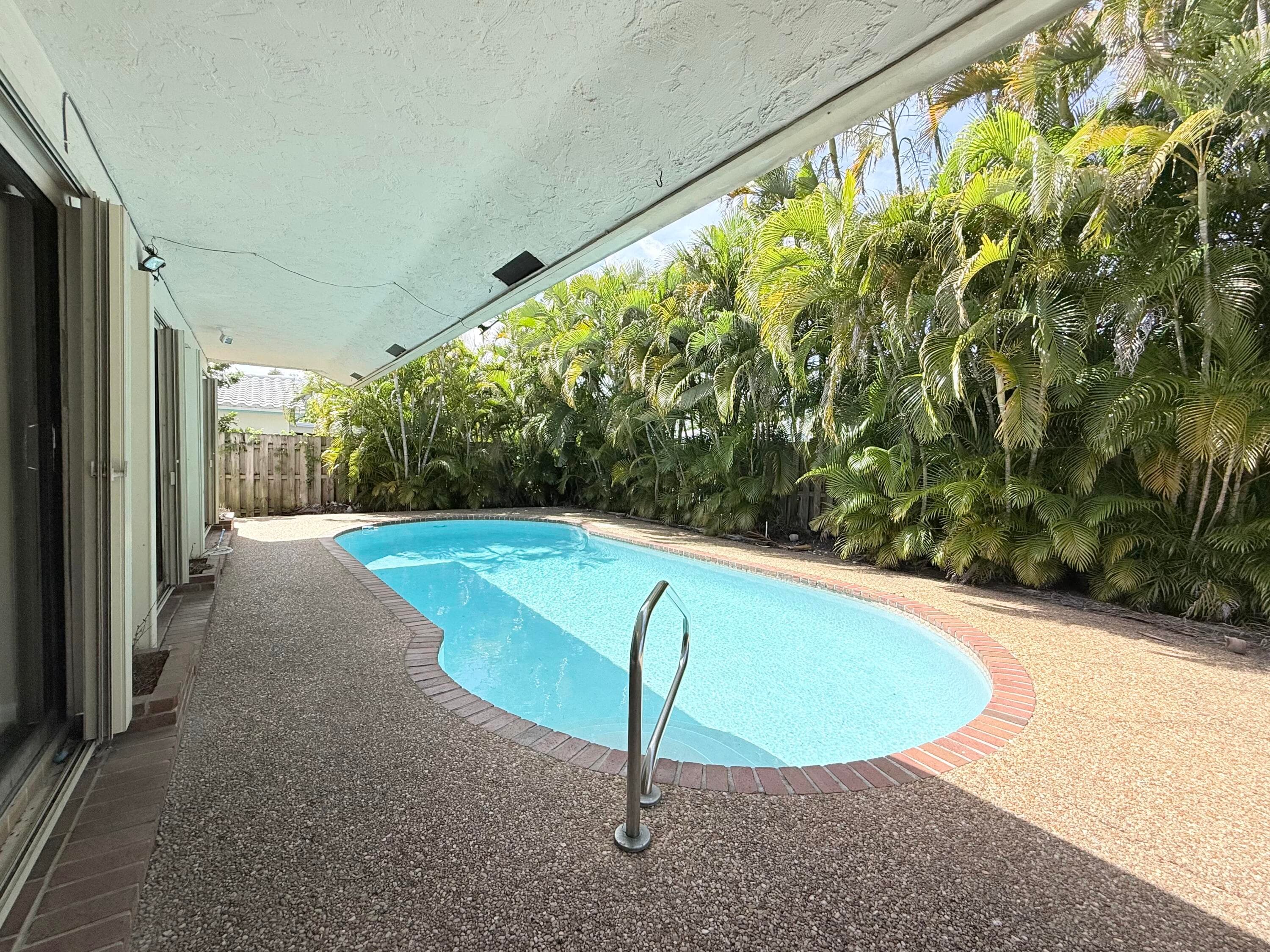71 Laredo Lane, Boca Raton, FL 33487 — photo 16 of 18