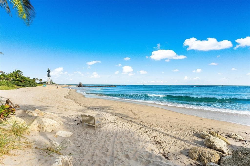 3213 Dover Road, Pompano Beach, FL 33062 — photo 47 of 50