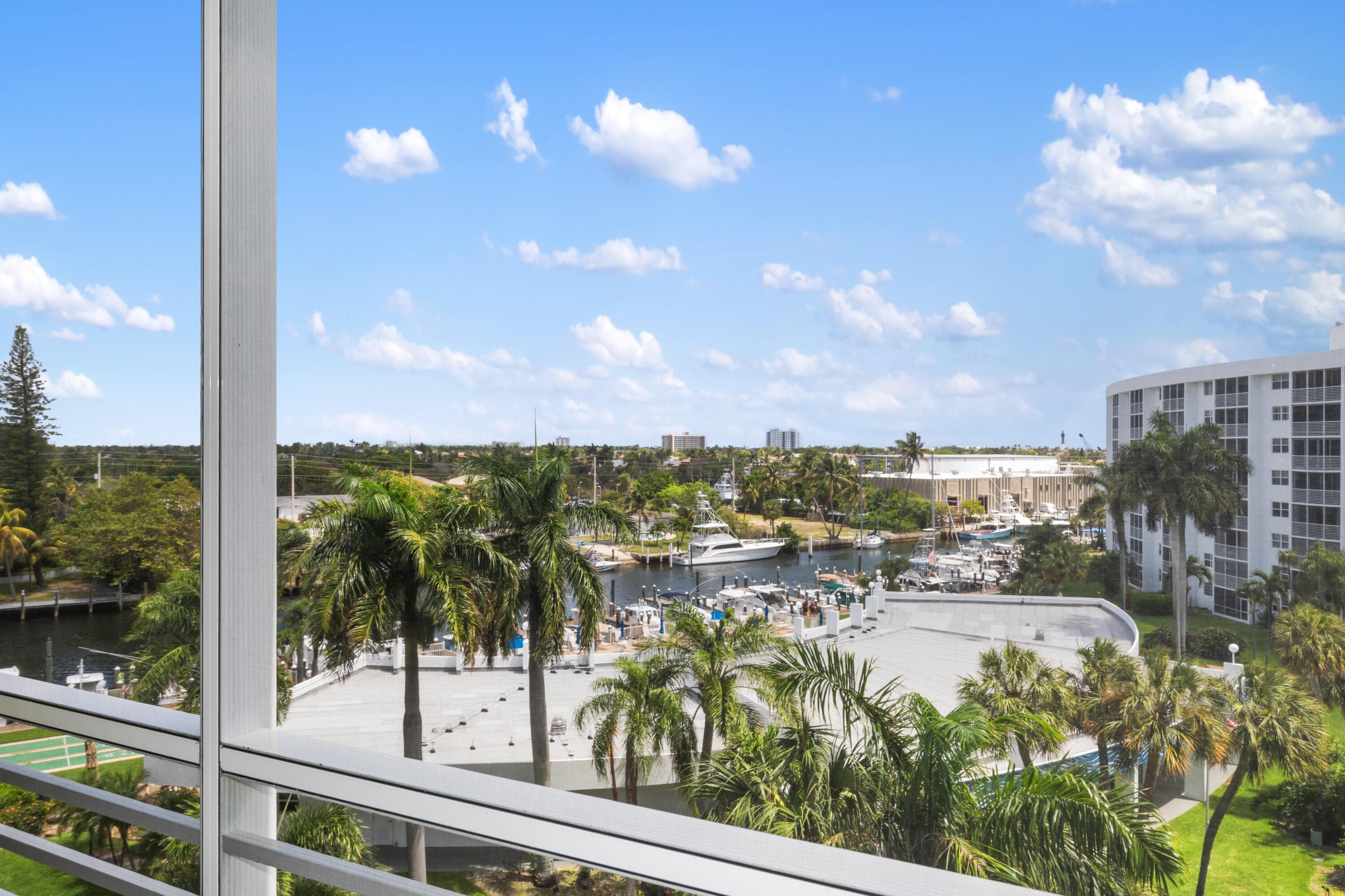 2731 NE 14th Street Causeway NE Apt 612, Pompano Beach, FL 33062 — photo 17 of 56