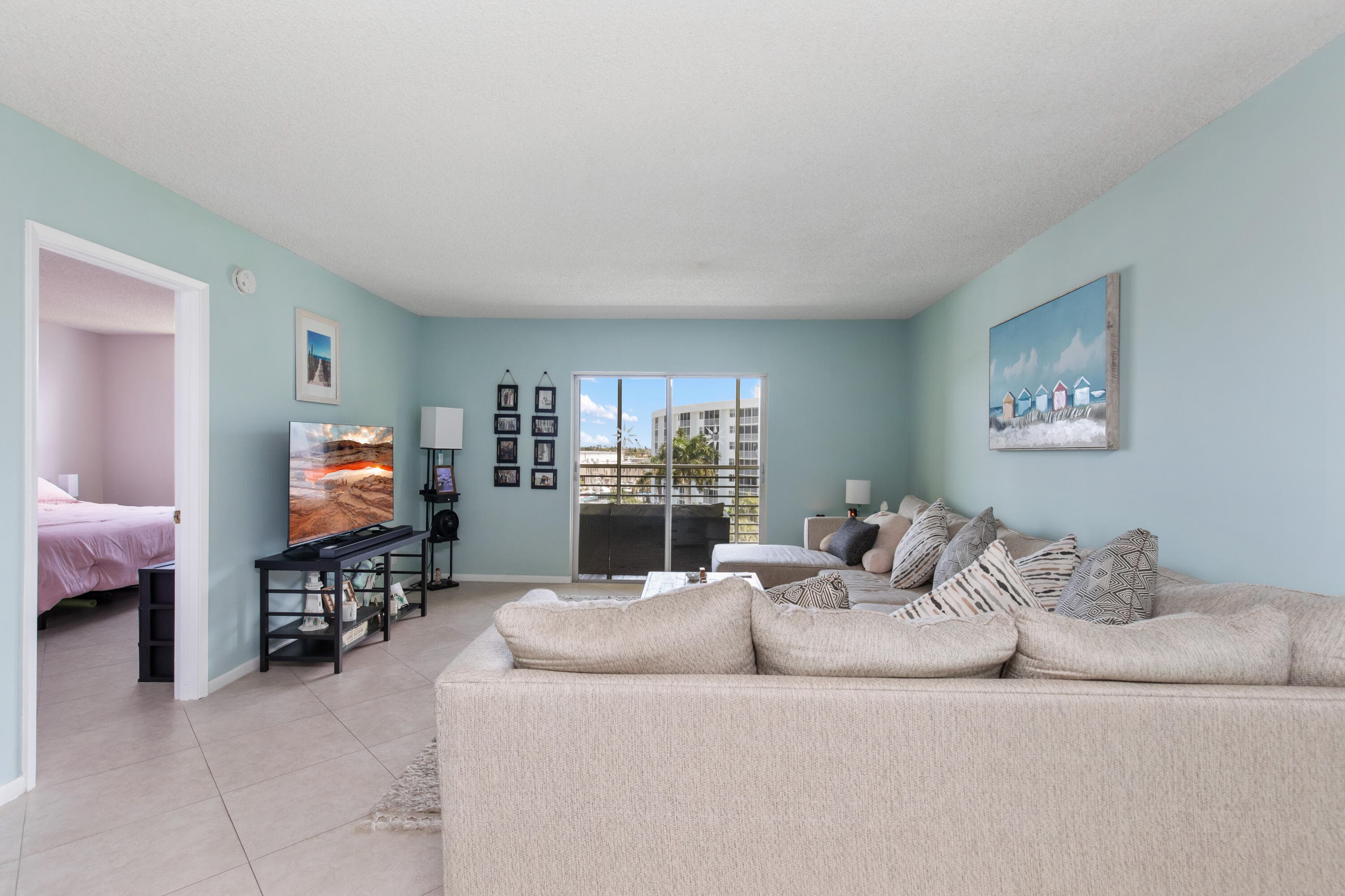 2731 NE 14th Street Causeway NE Apt 612, Pompano Beach, FL 33062 — photo 10 of 56