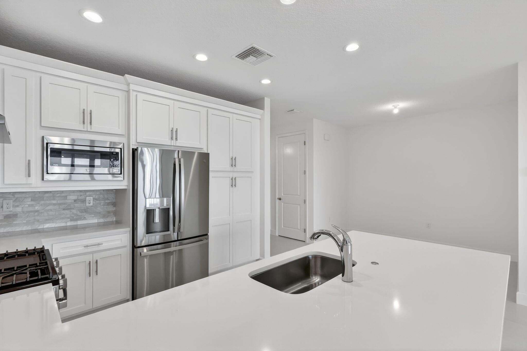 13600 SW Starkissed Lane, Port St. Lucie, FL 34987 — photo 27 of 60