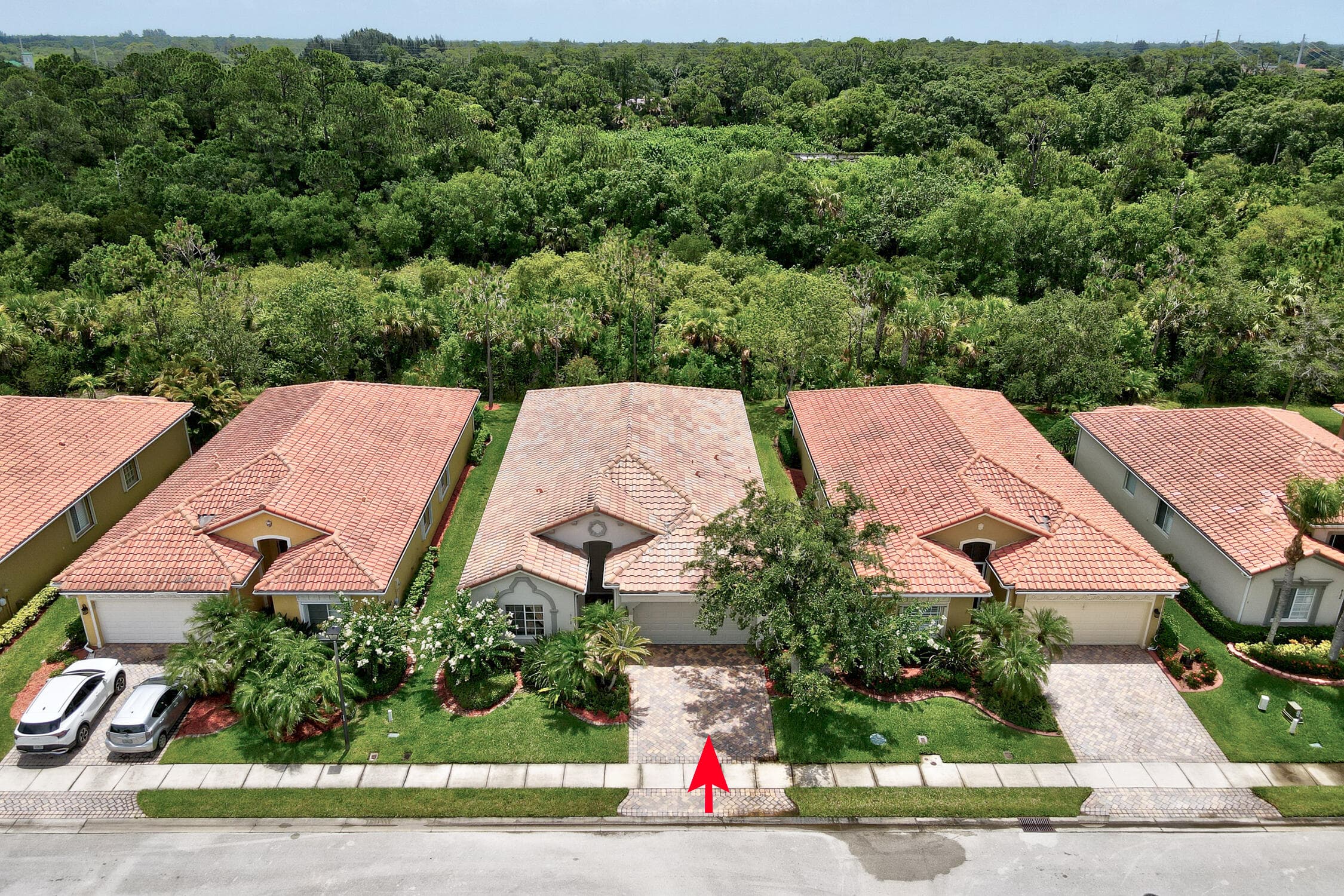 6188 Dorchester Way, Vero Beach, FL 32966 — photo 2 of 29