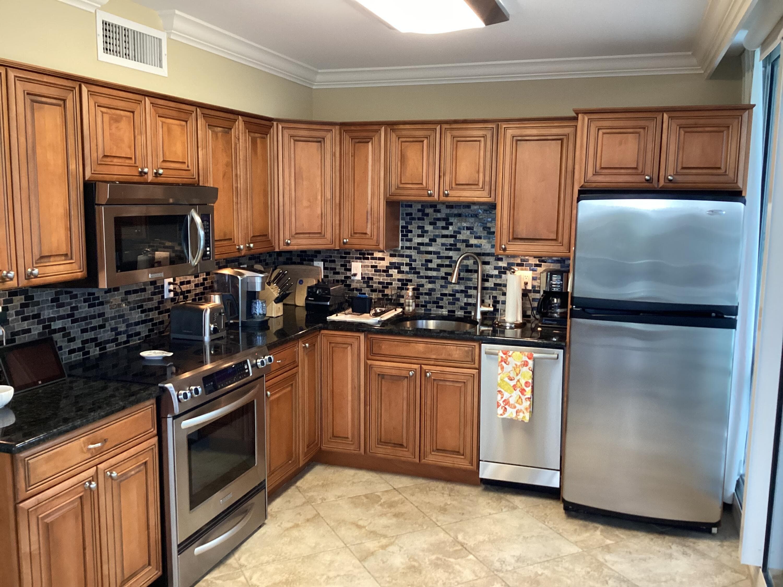 3554 Ocean Drive 301, Vero Beach, FL 32963 — photo 9 of 23