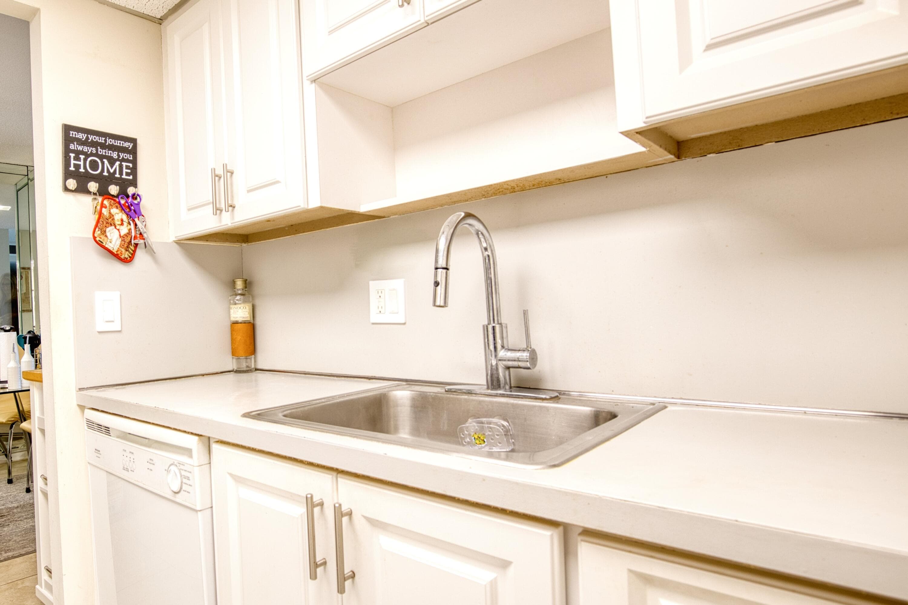 111 Briny Avenue 5-04, Pompano Beach, FL 33062 — photo 12 of 40