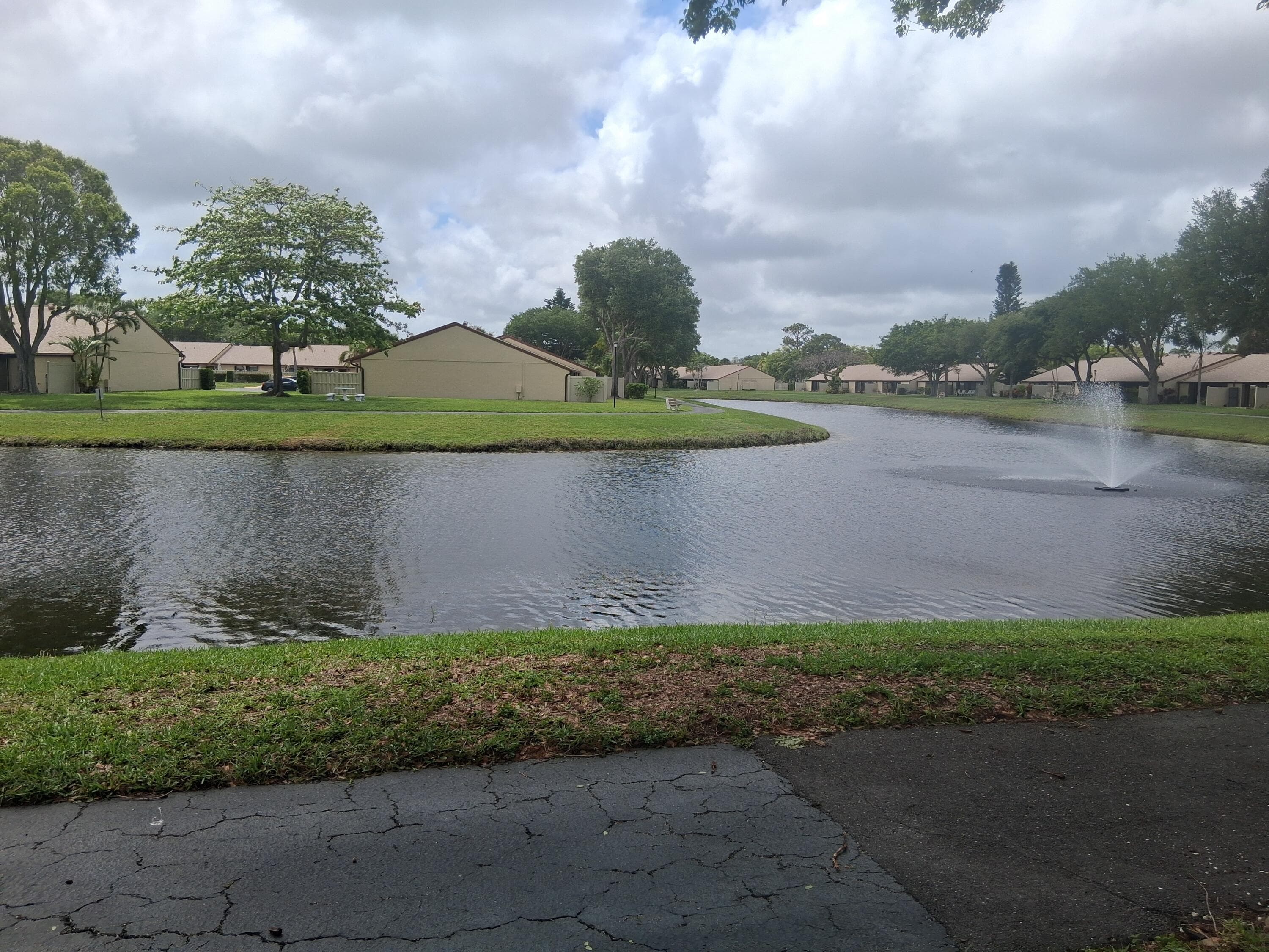 1024 Green Pine Boulevard I, West Palm Beach, FL 33409 — photo 3 of 23