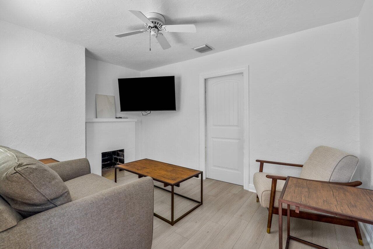 301 NE 1st Street, Delray Beach, FL — photo 45 of 54