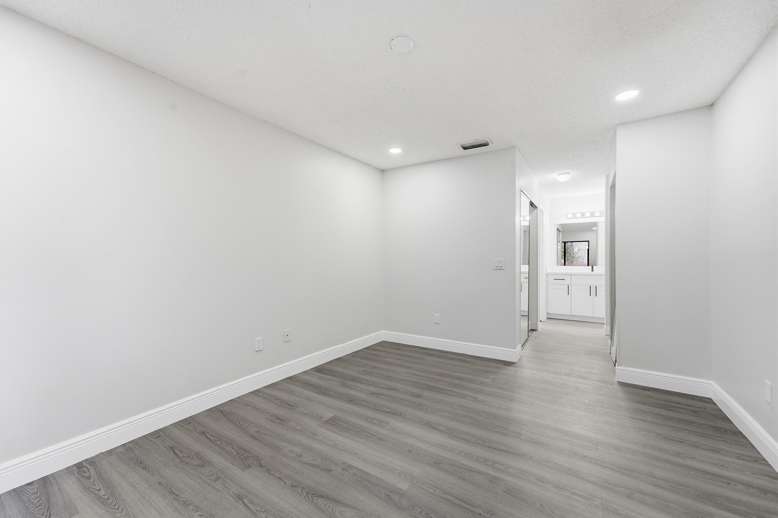 4183 Palm Bay Circle A, West Palm Beach, FL 33406 — photo 14 of 21