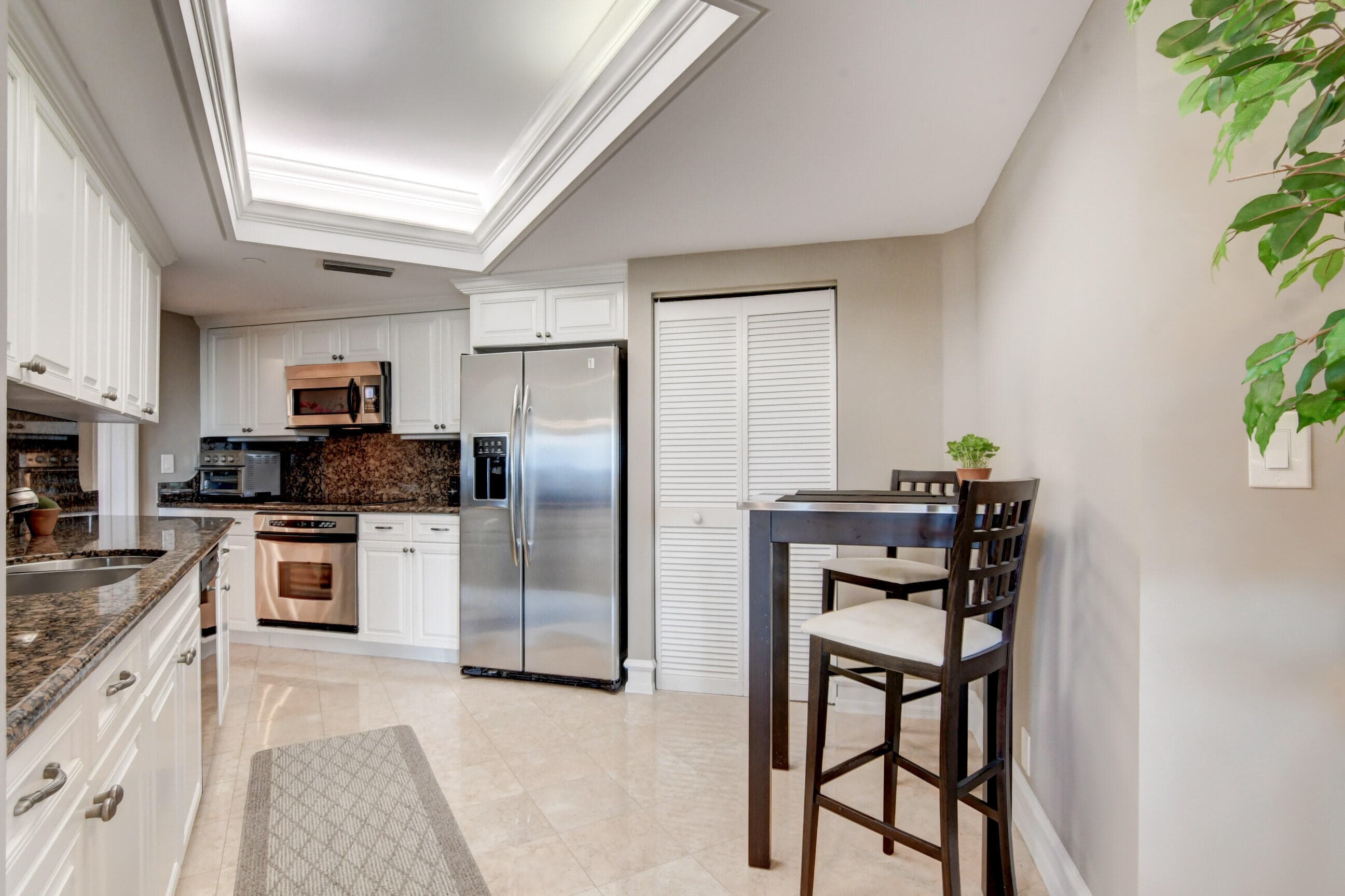 300 SE 5th Avenue 6160, Boca Raton, FL 33432 — photo 10 of 200