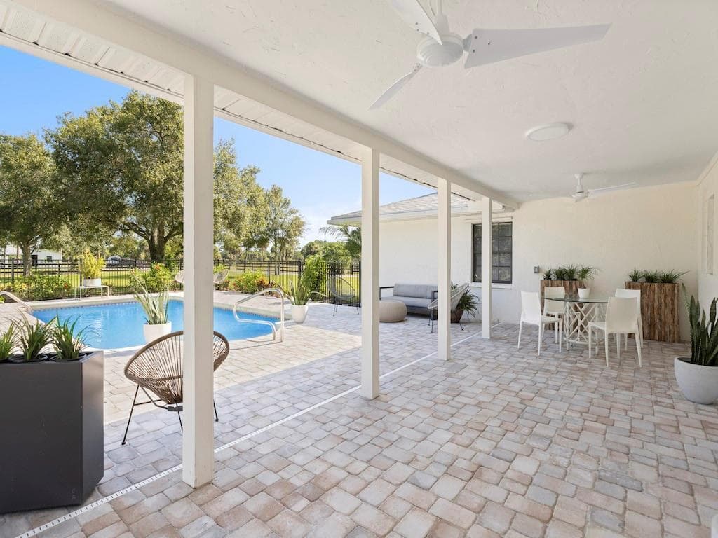 8530 8th Street, Vero Beach, FL 32968 — photo 13 of 21