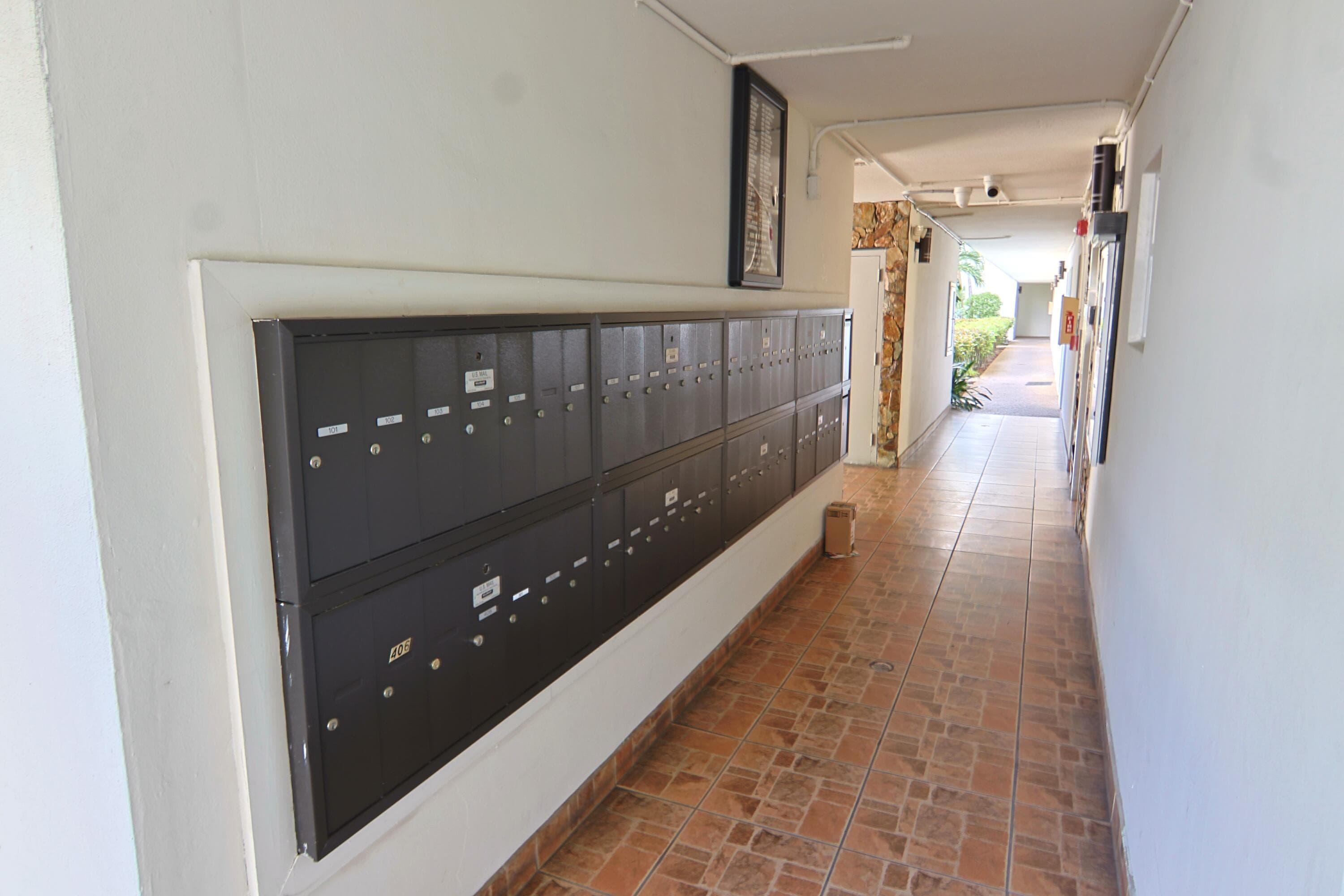 1000 NE 12th Avenue 106, Hallandale Beach, FL 33009 — photo 44 of 61