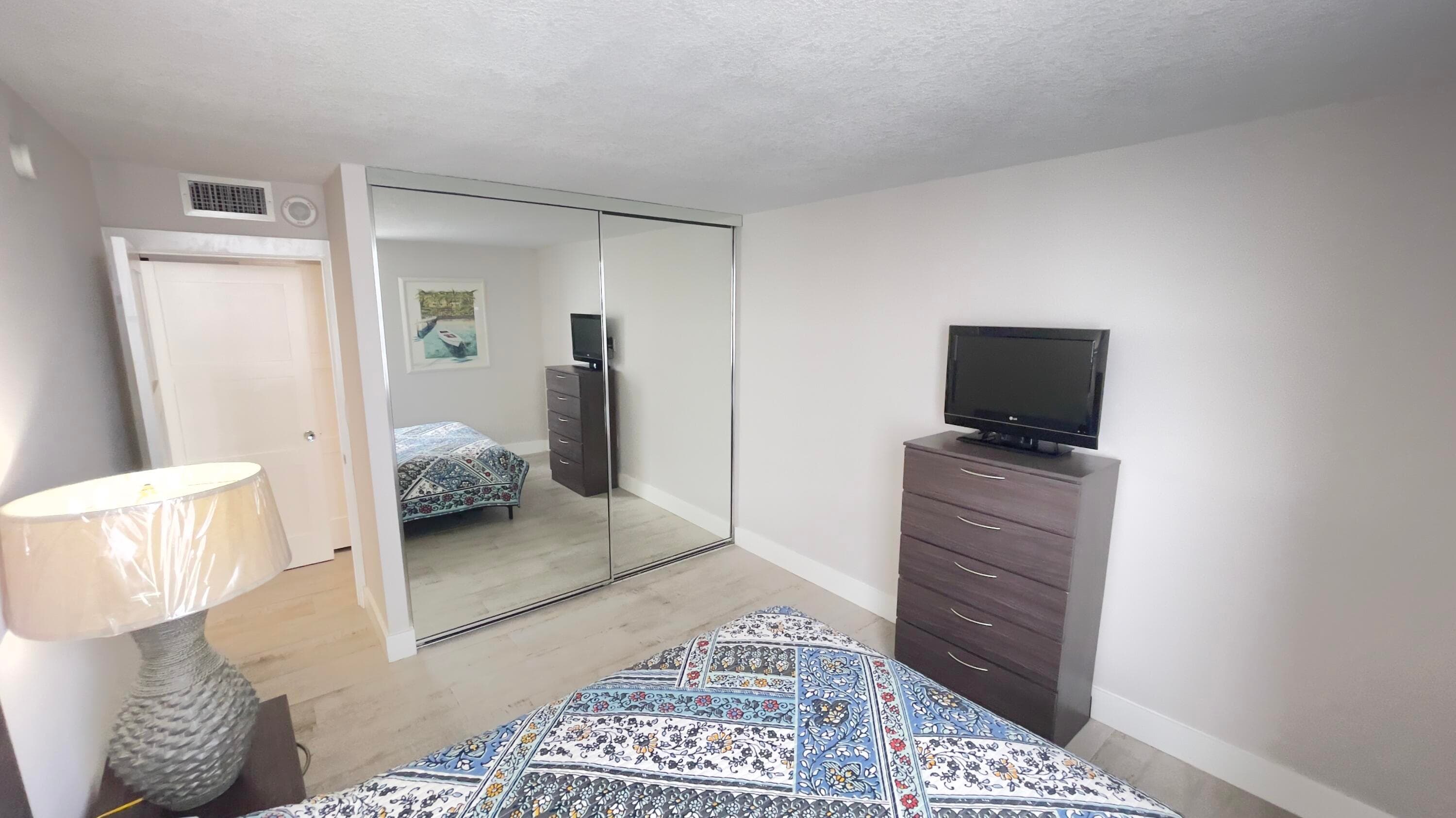 111 Briny Avenue 19-11, Pompano Beach, FL 33062 — photo 10 of 14