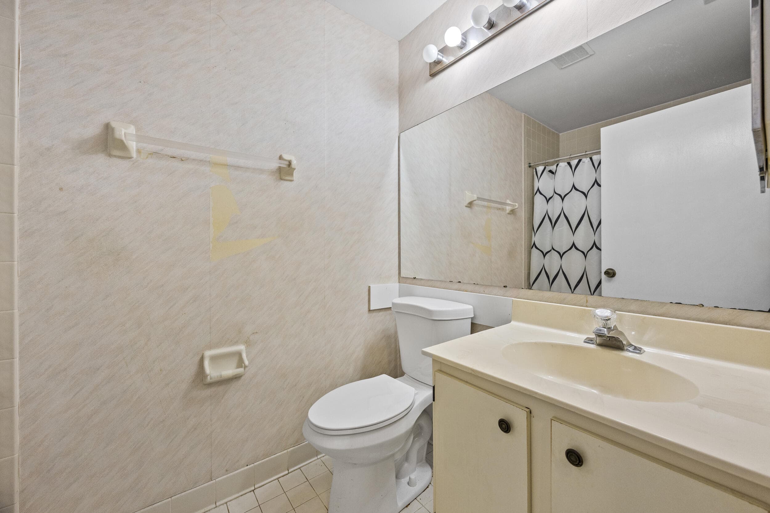 2640 Gately Drive W 1601, West Palm Beach, FL 33415 — photo 15 of 53