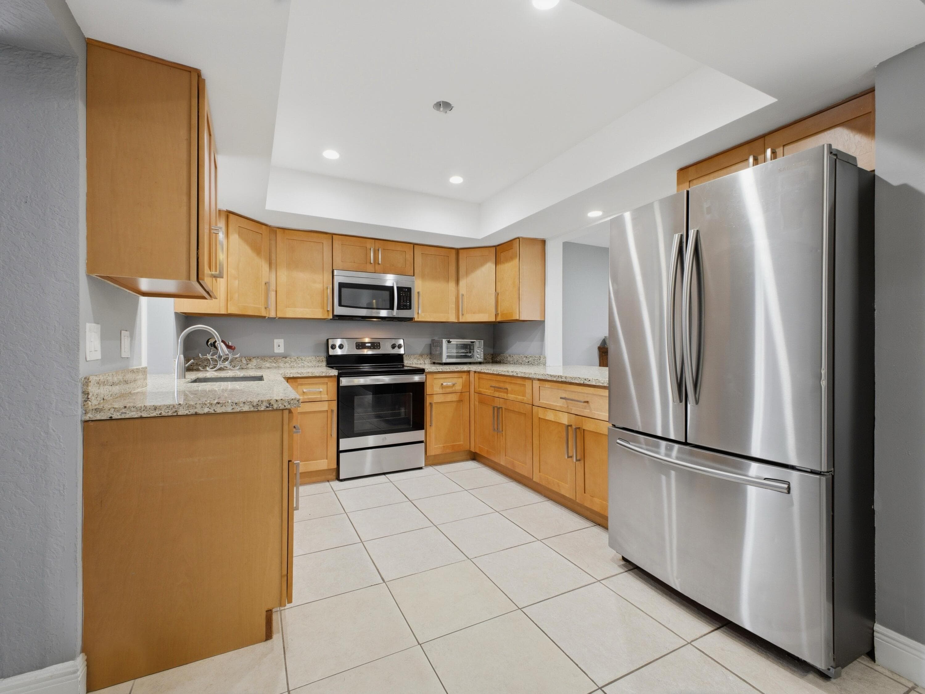 451 SE 1st Avenue A & B, Pompano Beach, FL 33060 — photo 32 of 55