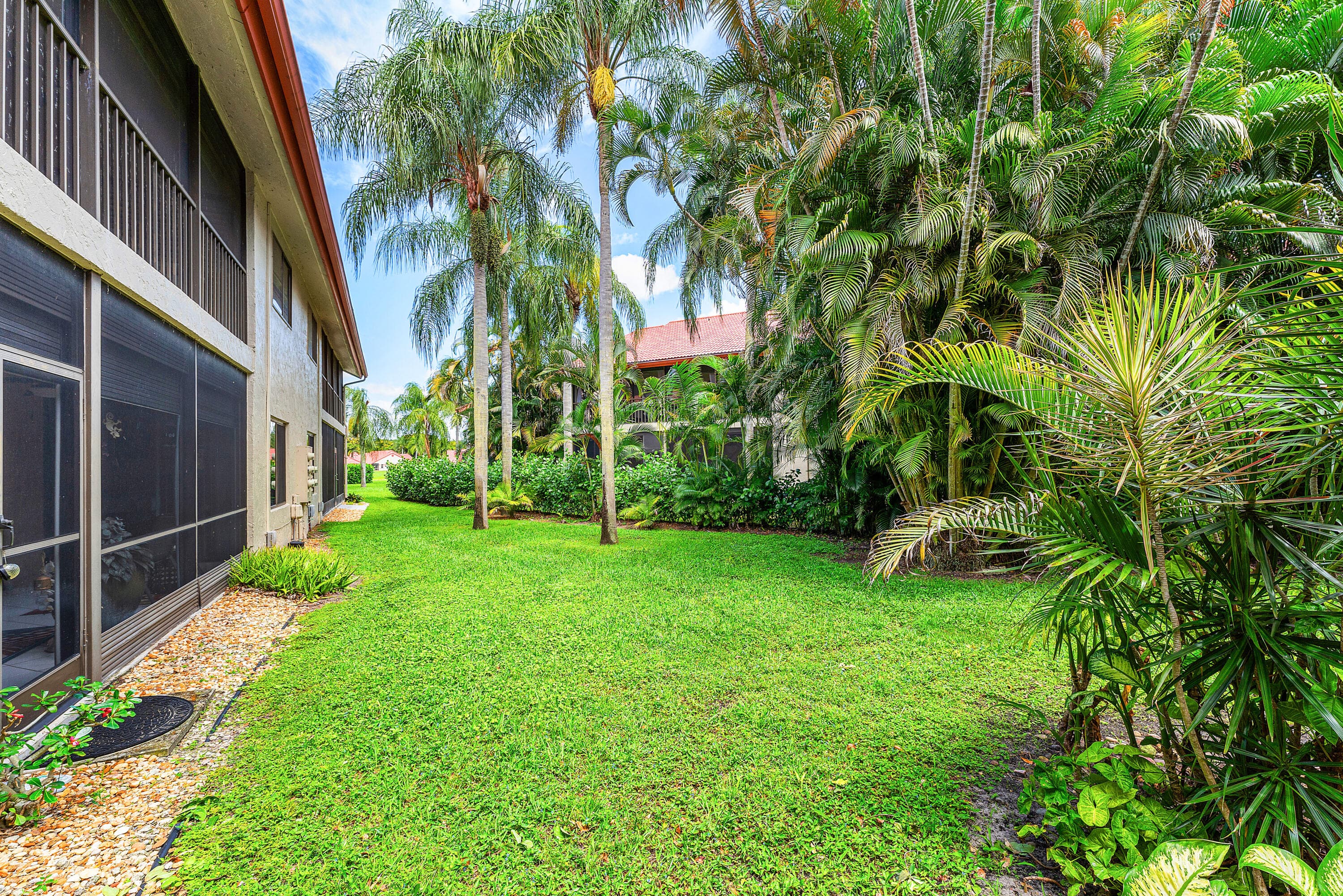 7685 Lexington Club Boulevard B, Delray Beach, FL 33446 — photo 22 of 39