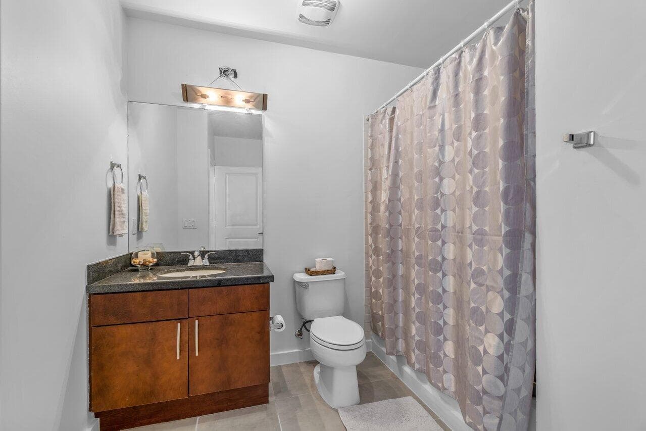 300 S Australian Avenue 1605, West Palm Beach, FL 33401 — photo 19 of 37