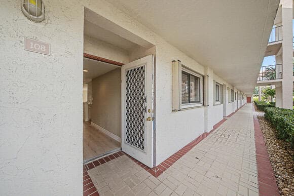 15075 Witney Road 108, Delray Beach, FL 33484 — photo 3 of 75