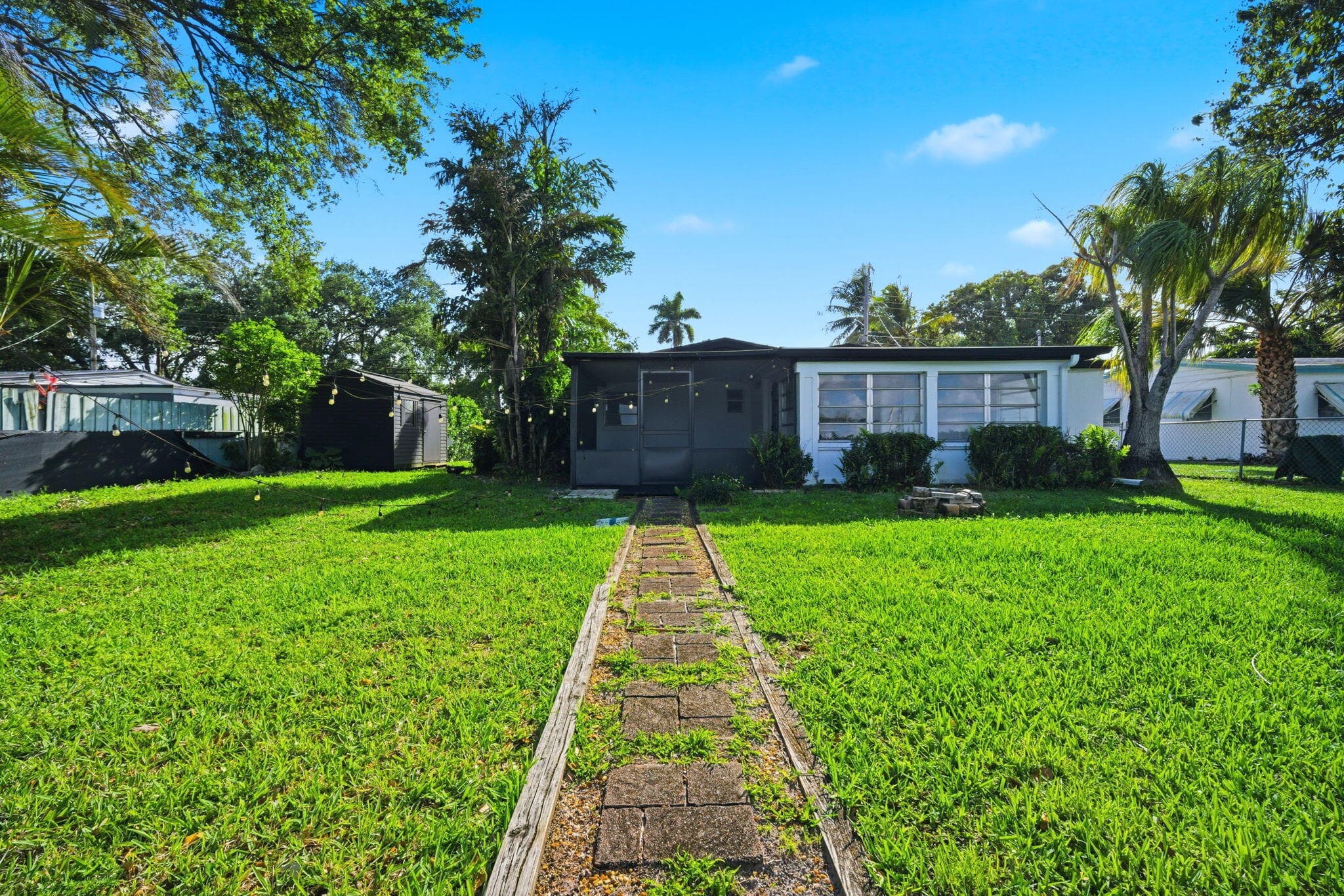 3019 N 57th Drive, Hollywood, FL 33021 — photo 39 of 44