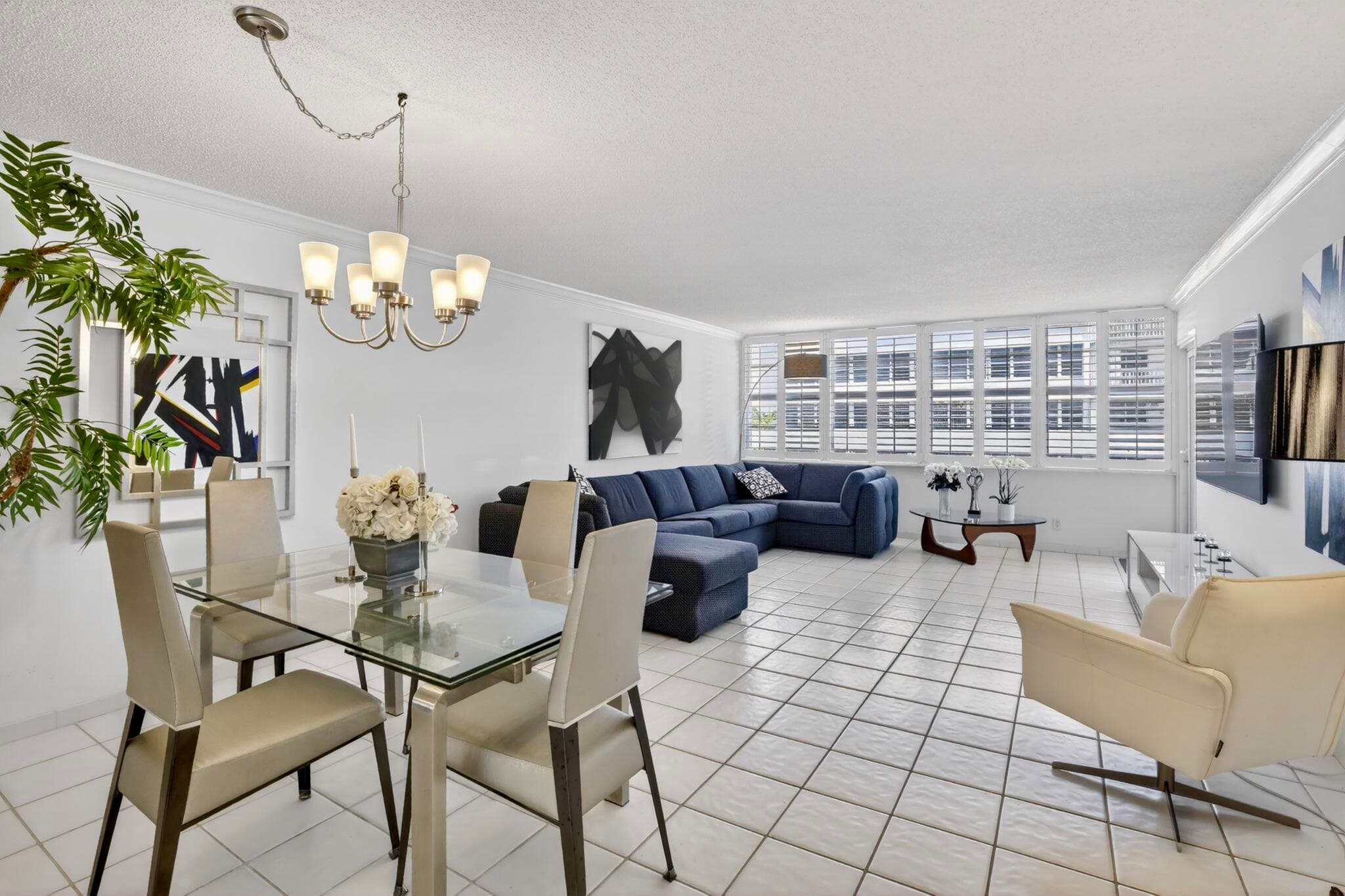 1160 N Federal Highway 517, Fort Lauderdale, FL 33304 — photo 12 of 68