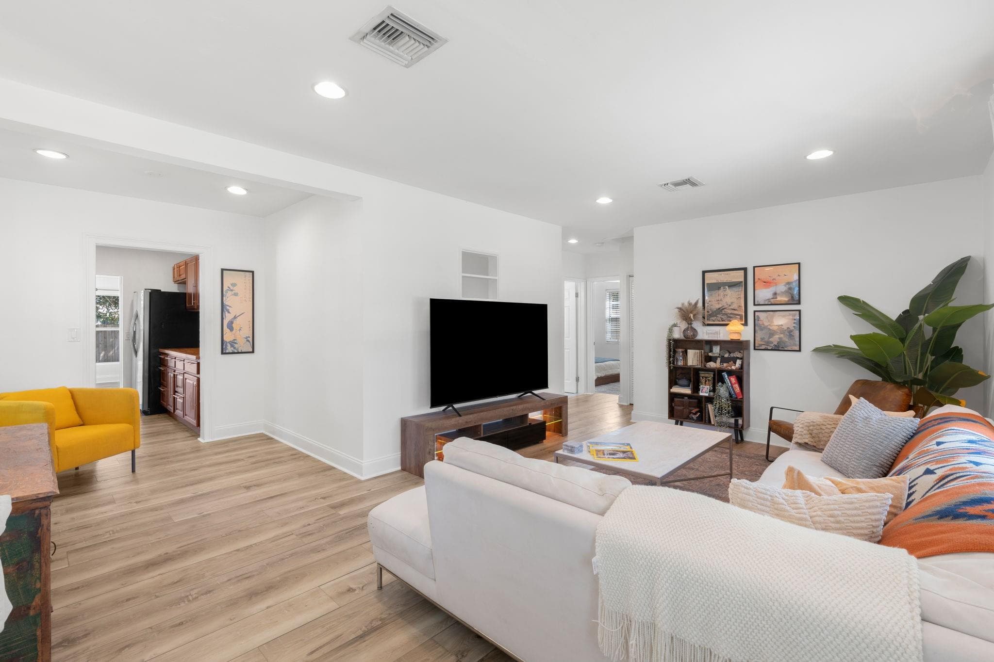 1630 NW 4th Avenue, Fort Lauderdale, FL 33311 — photo 1 of 29