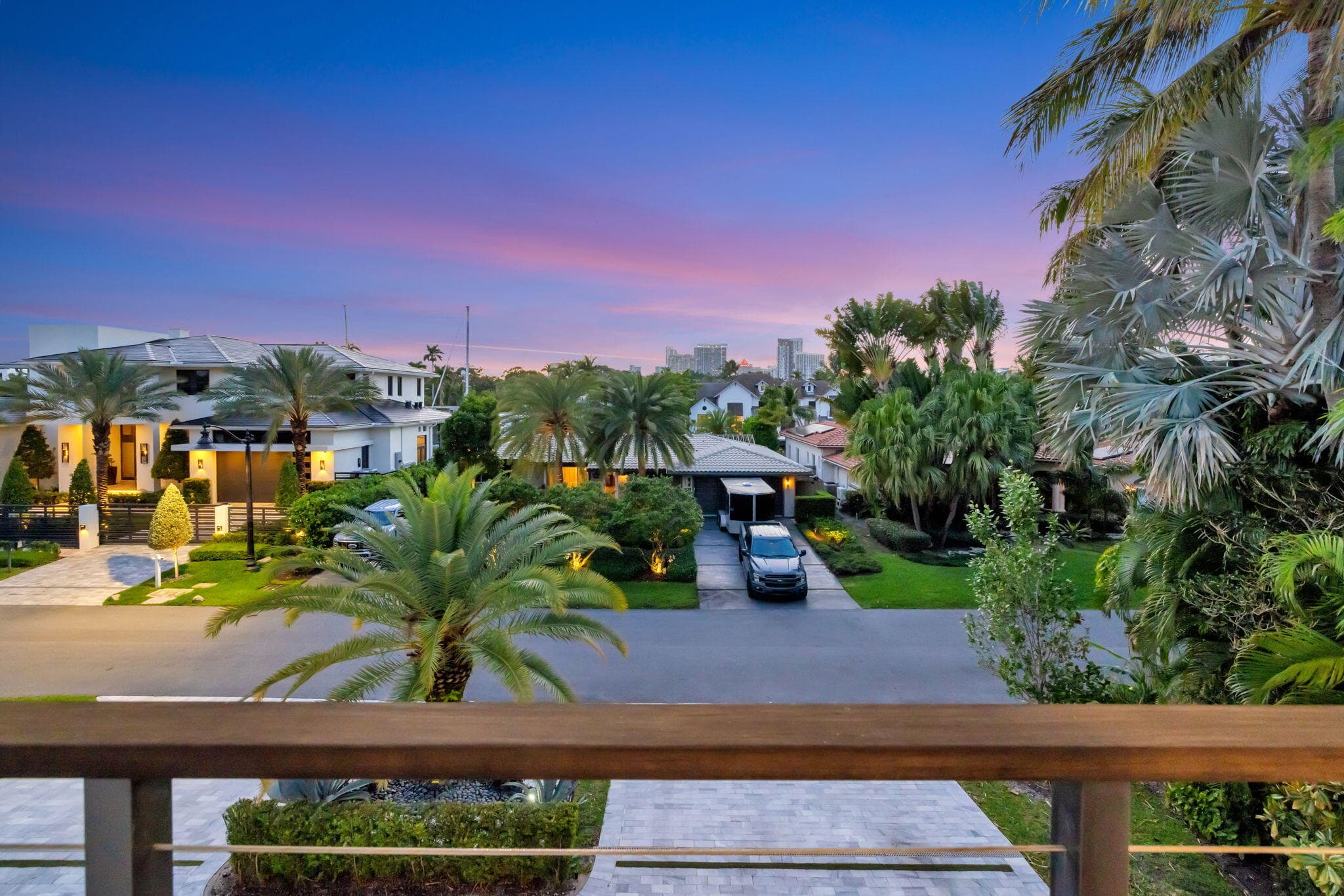 334 Isle Of Capri Drive, Fort Lauderdale, FL 33301 — photo 43 of 161