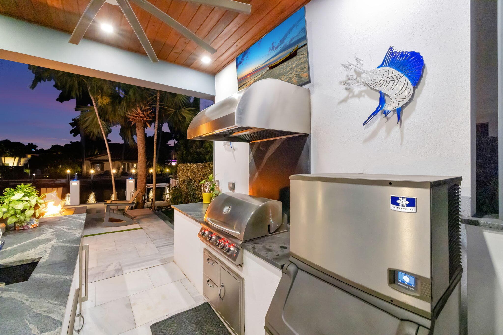 334 Isle Of Capri Drive, Fort Lauderdale, FL 33301 — photo 28 of 161