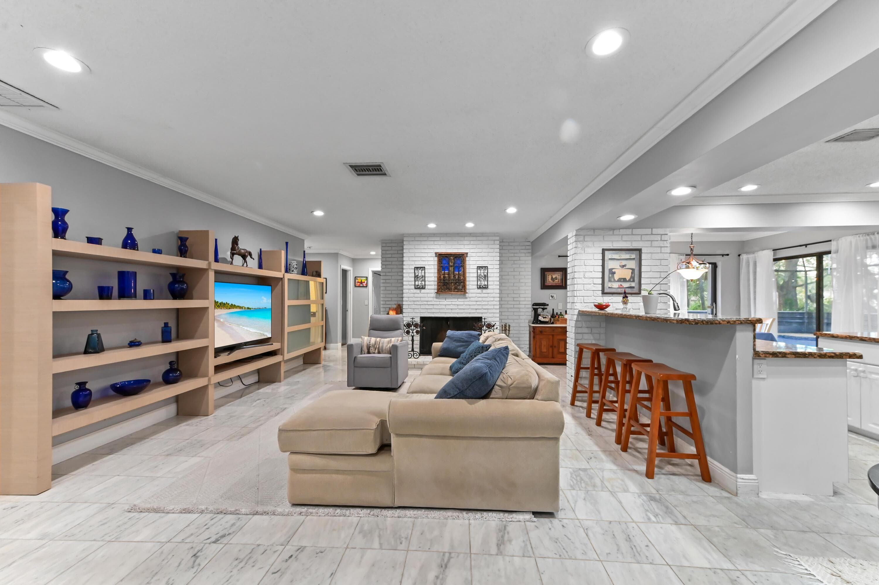 9351 NW 44th Place, Coral Springs, FL 33065 — photo 12 of 43