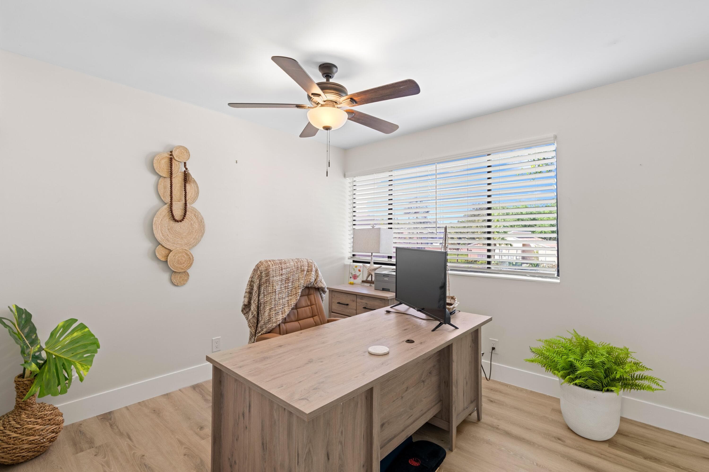 1121 NW 13th Street 3, Boca Raton, FL 33486 — photo 13 of 37