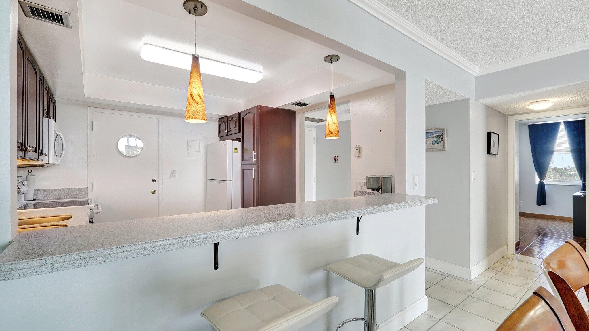 427 Golden Isles Drive 5j, Hallandale Beach, FL 33009 — photo 9 of 43