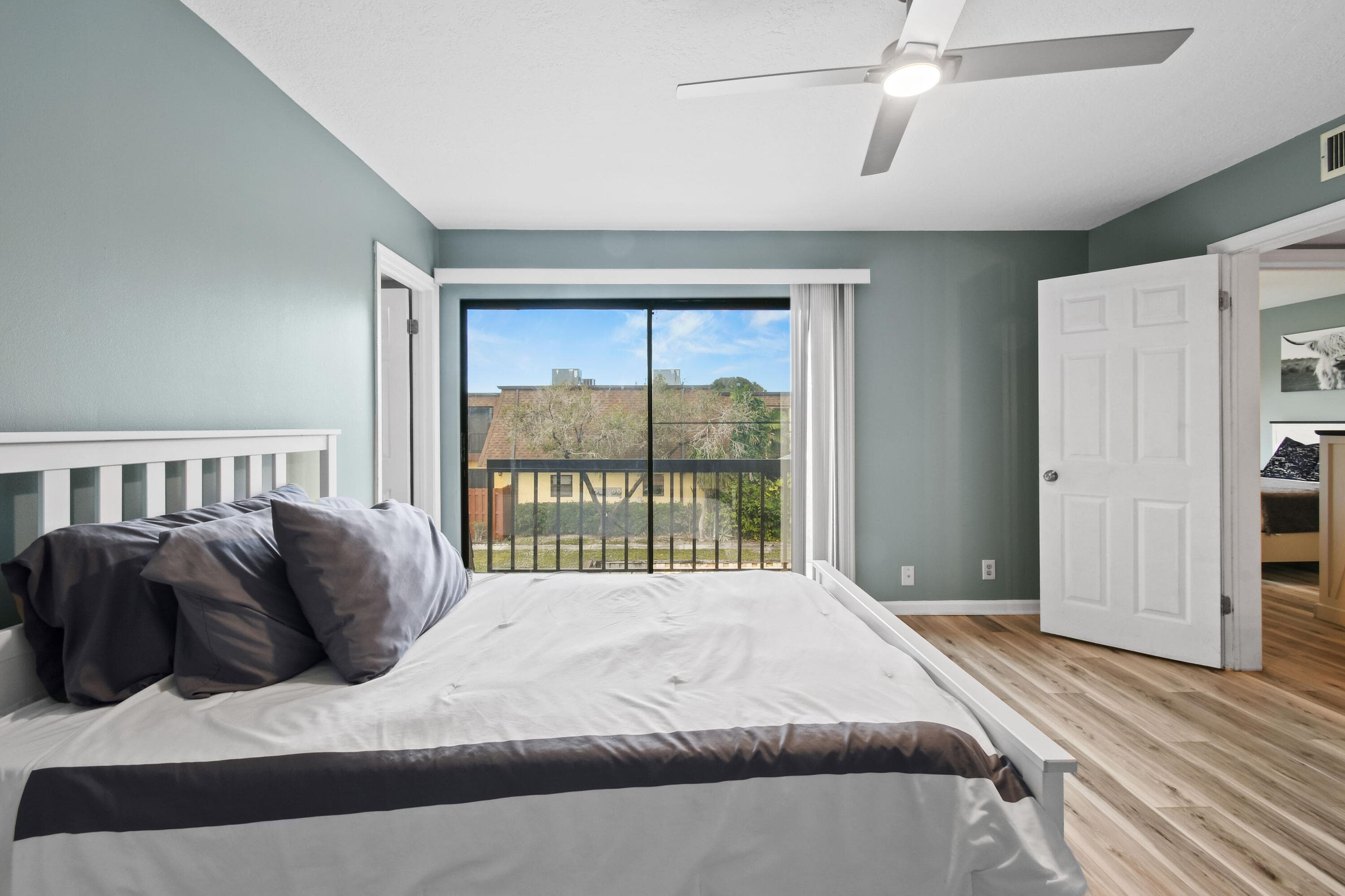 110 N Delaware Boulevard 9b, Jupiter, FL 33458 — photo 31 of 40