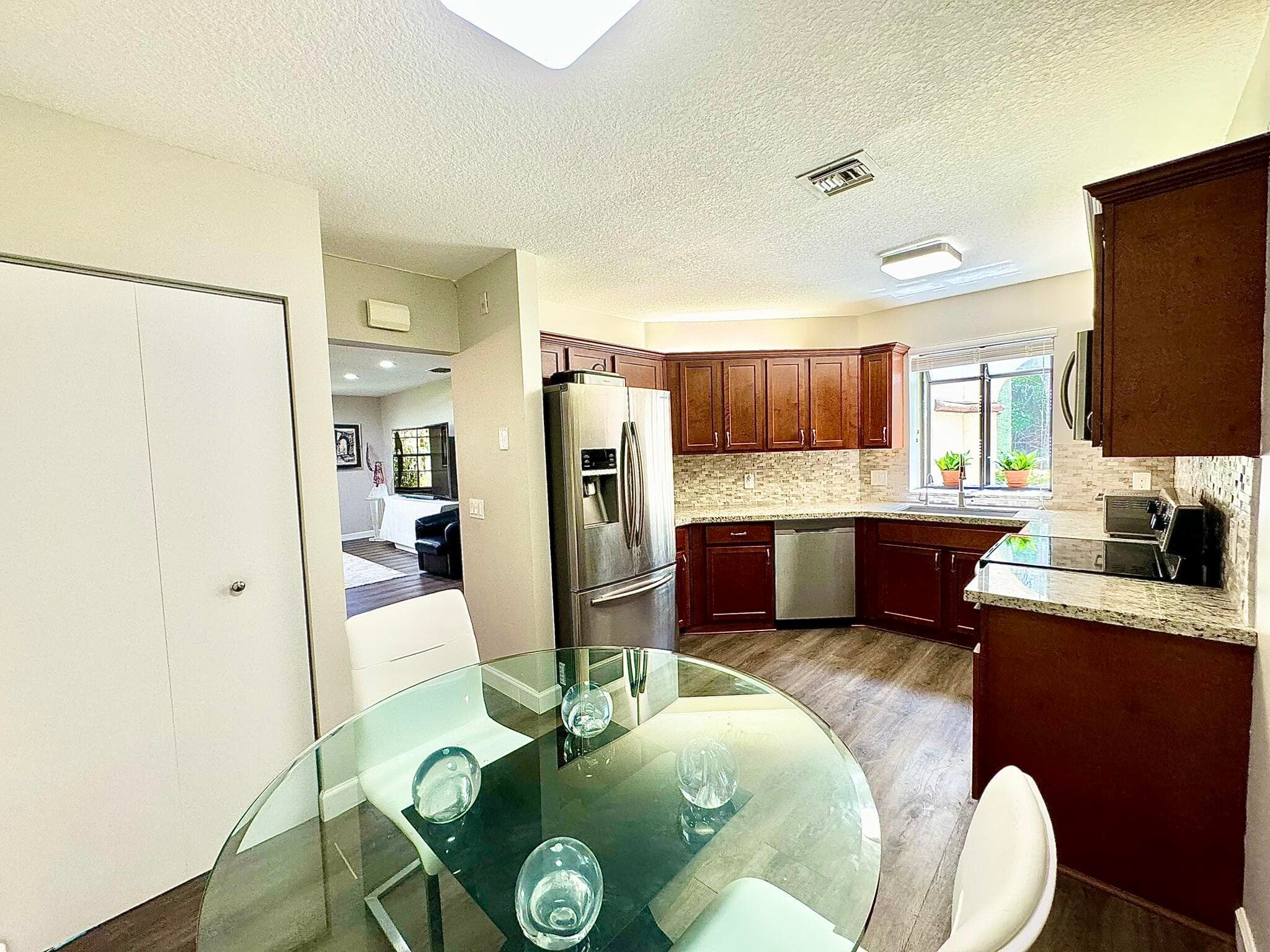 5135 Floria Drive E, Boynton Beach, FL 33437 — photo 17 of 45