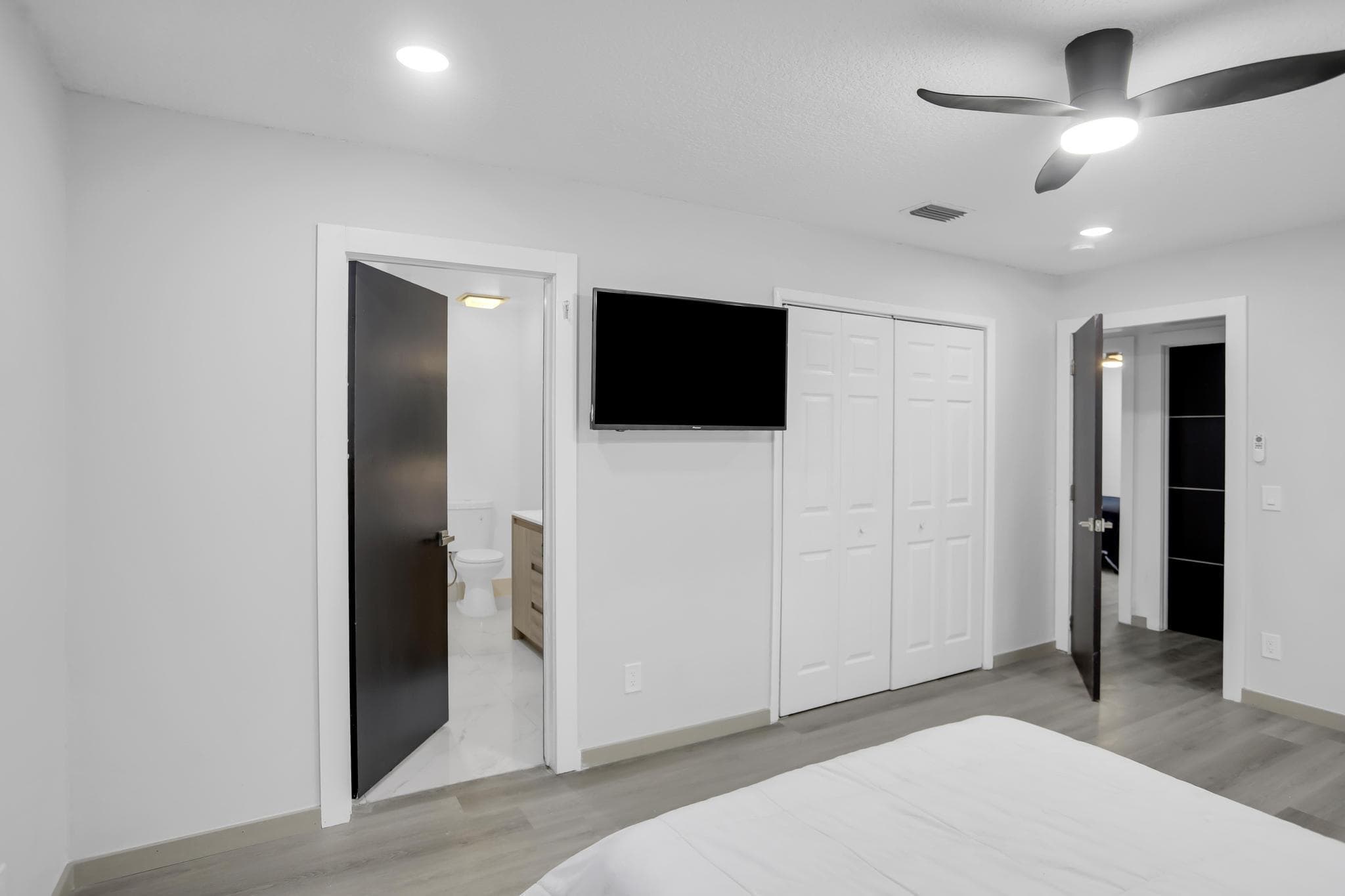 912 S 5th Street, Macclenny, FL 32063 — photo 25 of 54