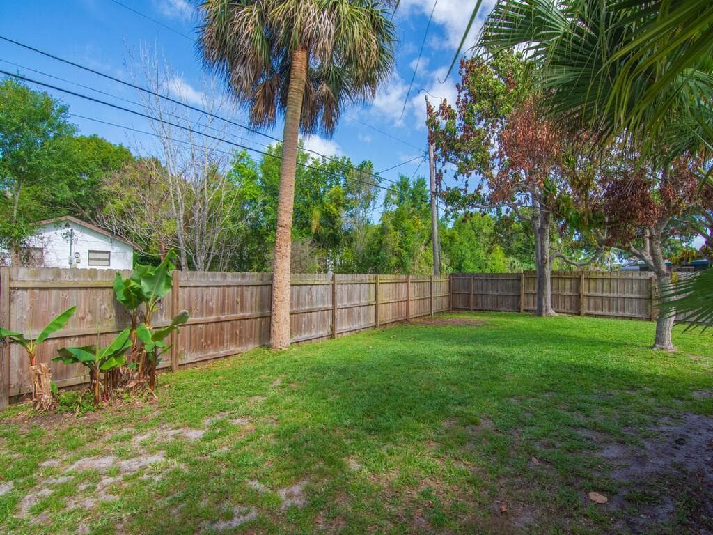 1415 34th Avenue, Vero Beach, FL 32960 — photo 26 of 28