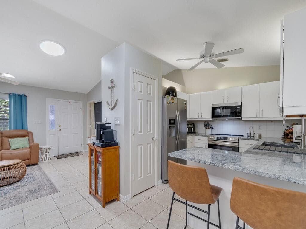 1415 34th Avenue, Vero Beach, FL 32960 — photo 9 of 28