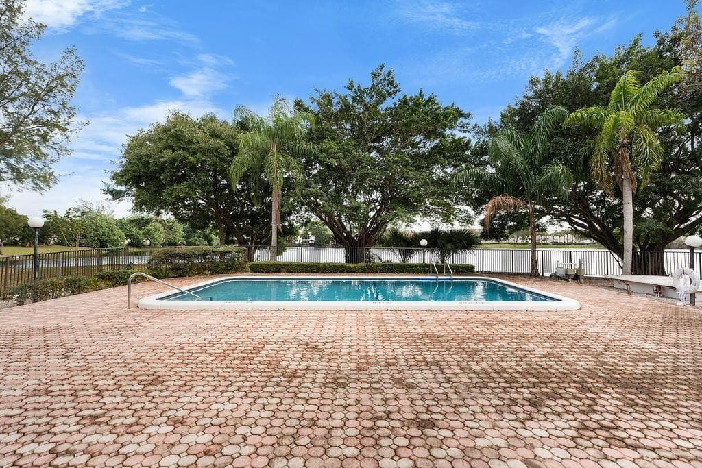 3280 Spanish Moss Terrace 209, Lauderhill, FL 33319 — photo 25 of 34