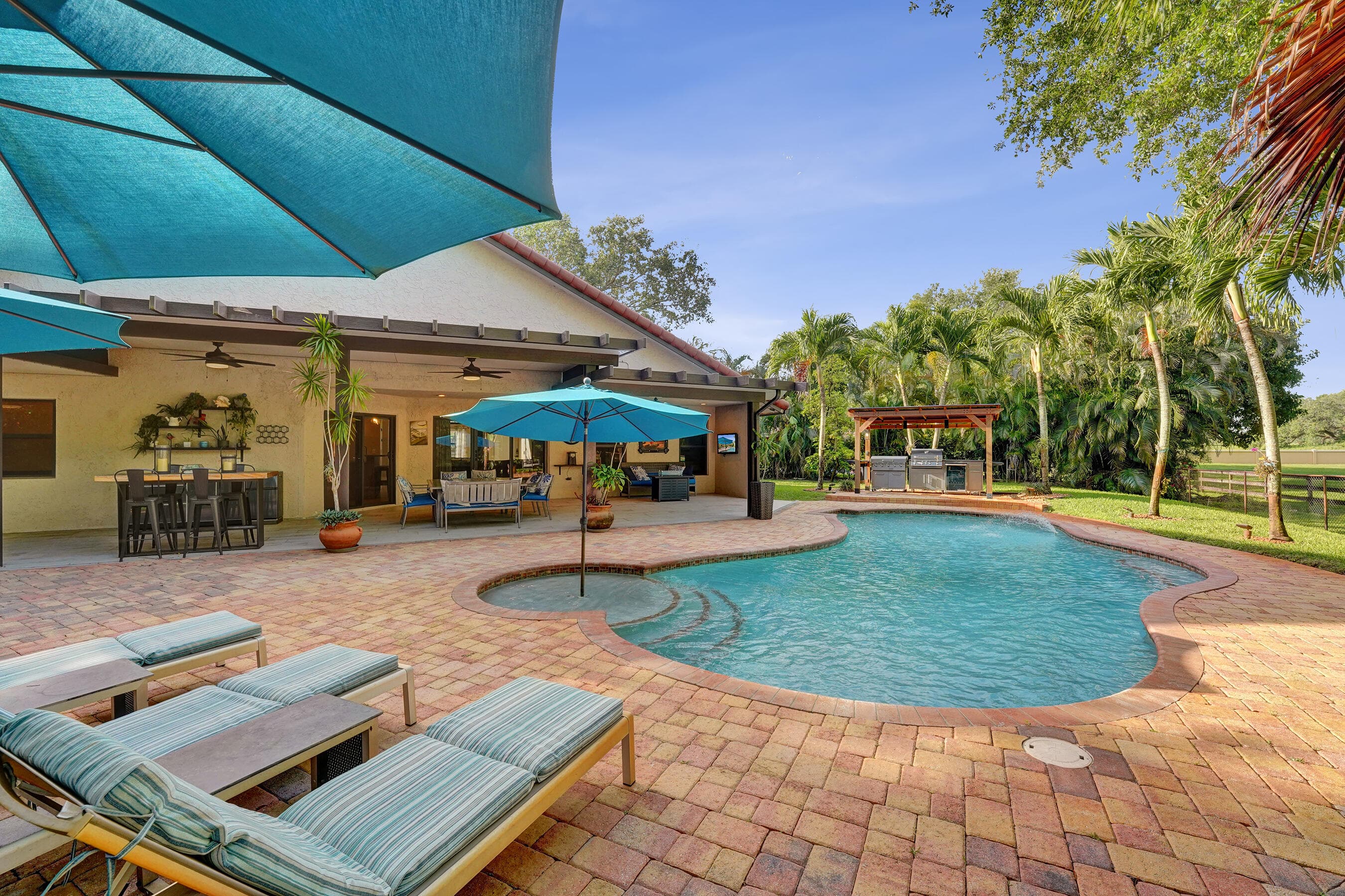 9931 SW 23rd Street, Davie, FL 33324 — photo 2 of 60