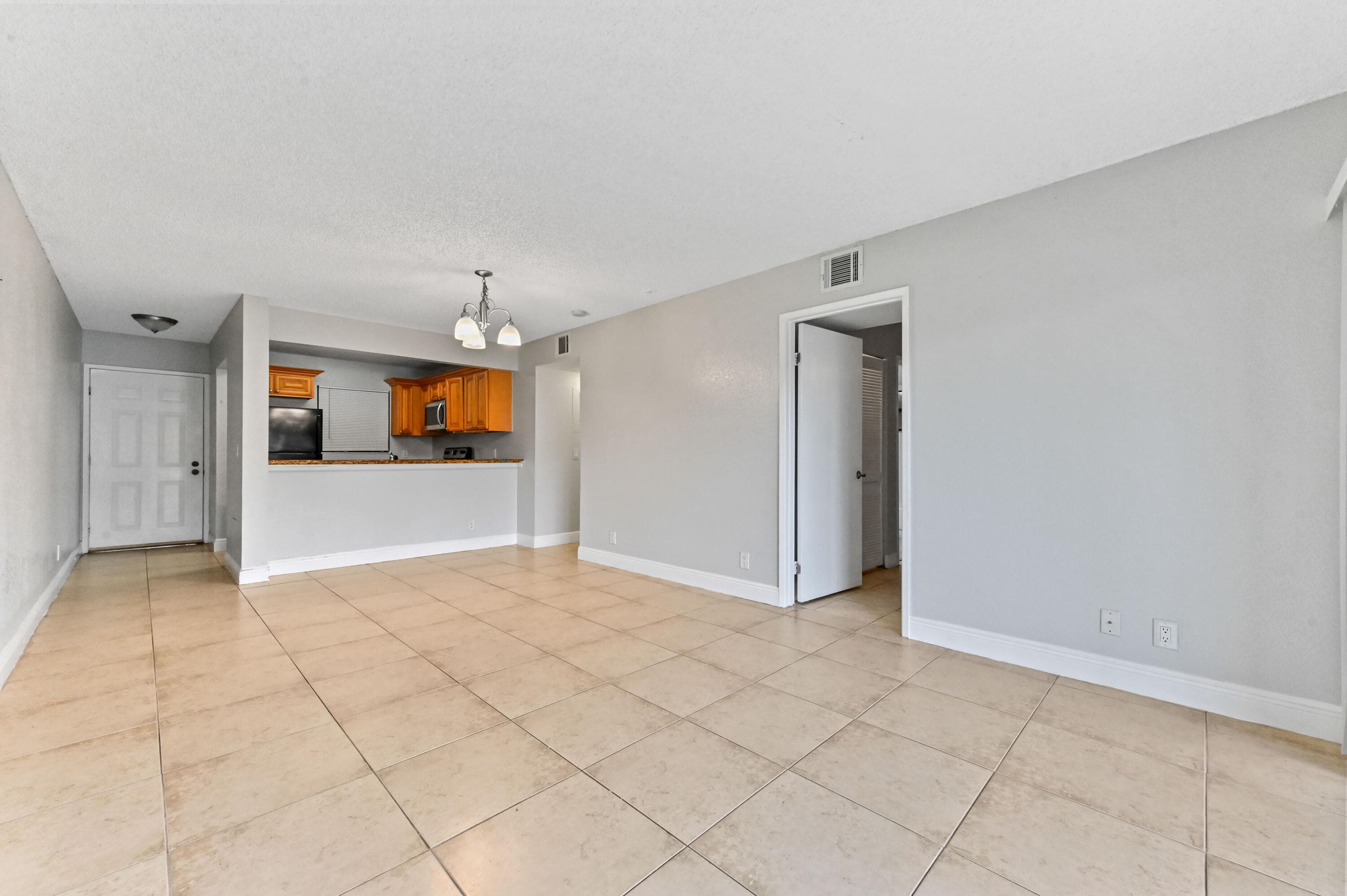 1445 Lake Crystal Drive F, West Palm Beach, FL 33411 — photo 8 of 21